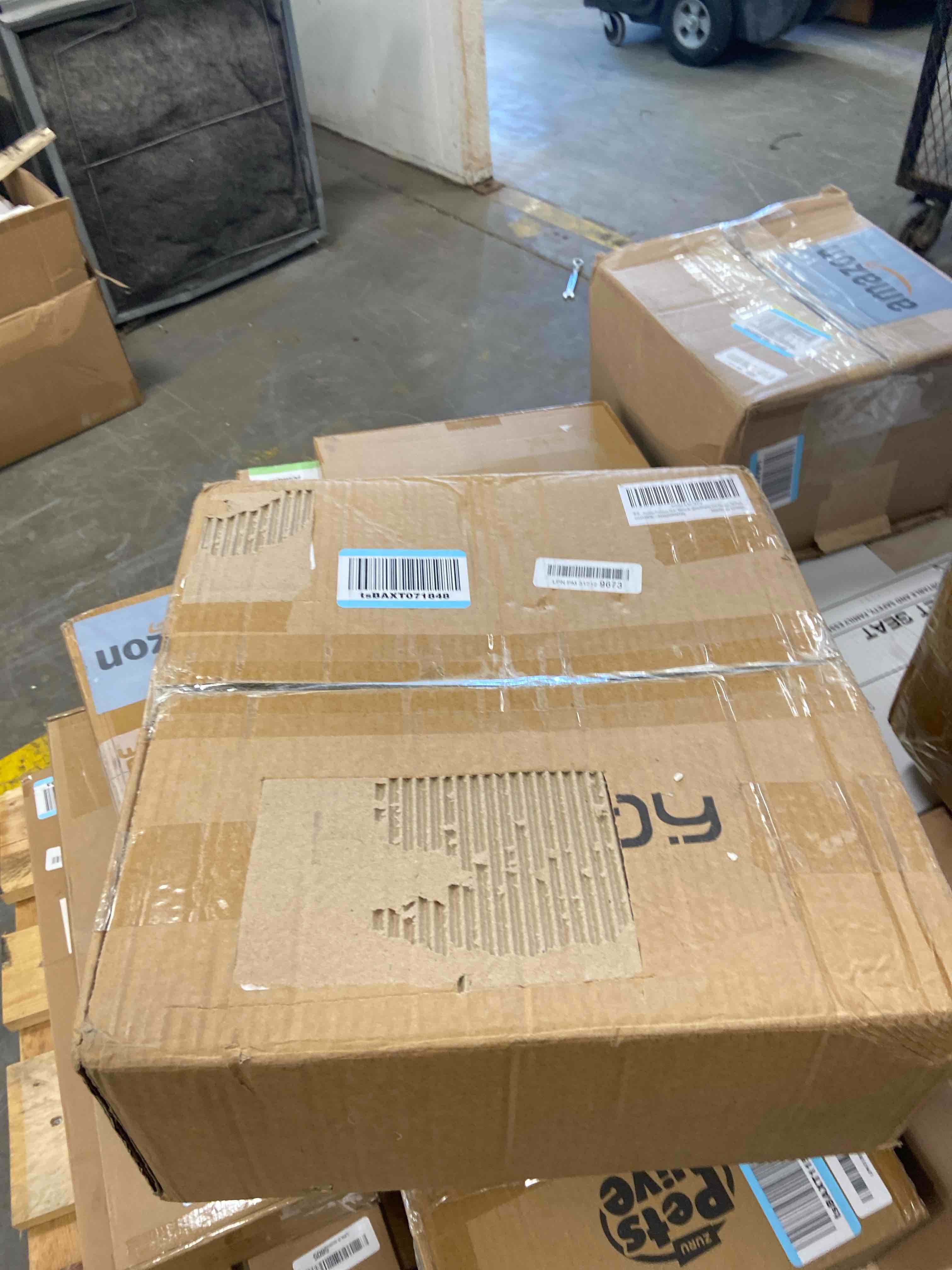 https://s3.amazonaws.com/lotting-images-prod/bidfta/PPE3498671_1761061085243.jpeg
