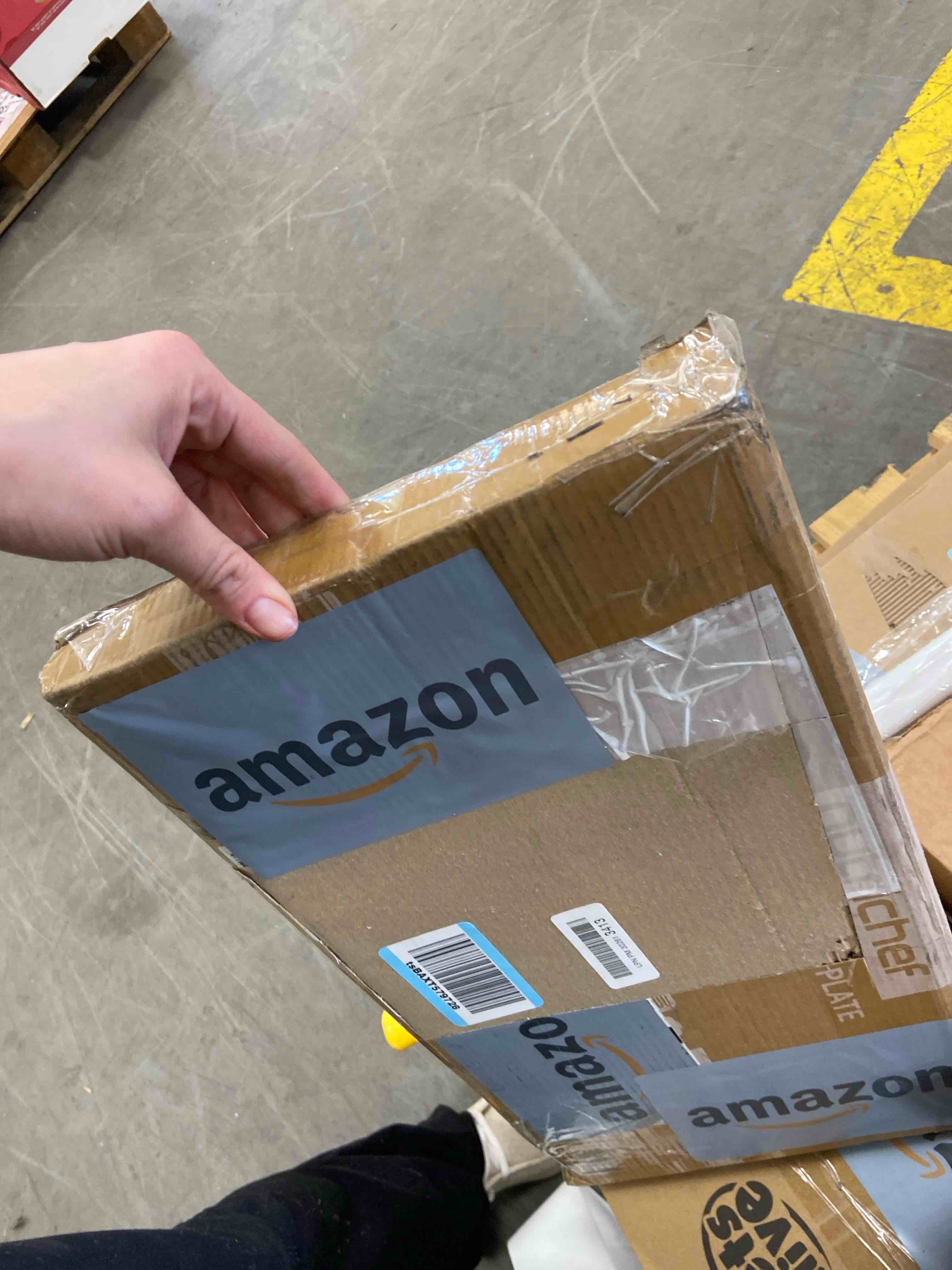 https://s3.amazonaws.com/lotting-images-prod/bidfta/PPE3498674_1761061327129.jpeg