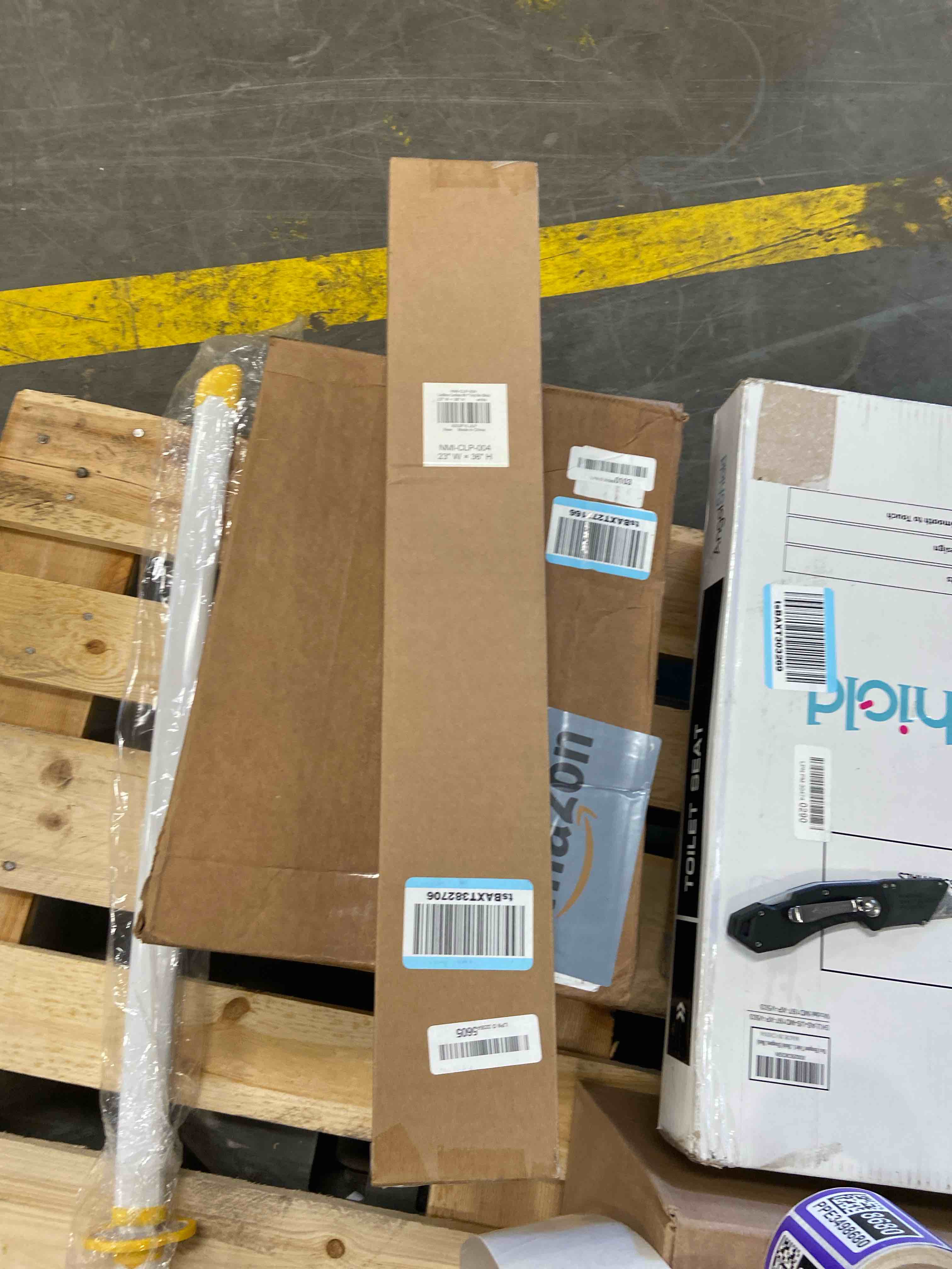 https://s3.amazonaws.com/lotting-images-prod/bidfta/PPE3498678_1761061657470.jpeg