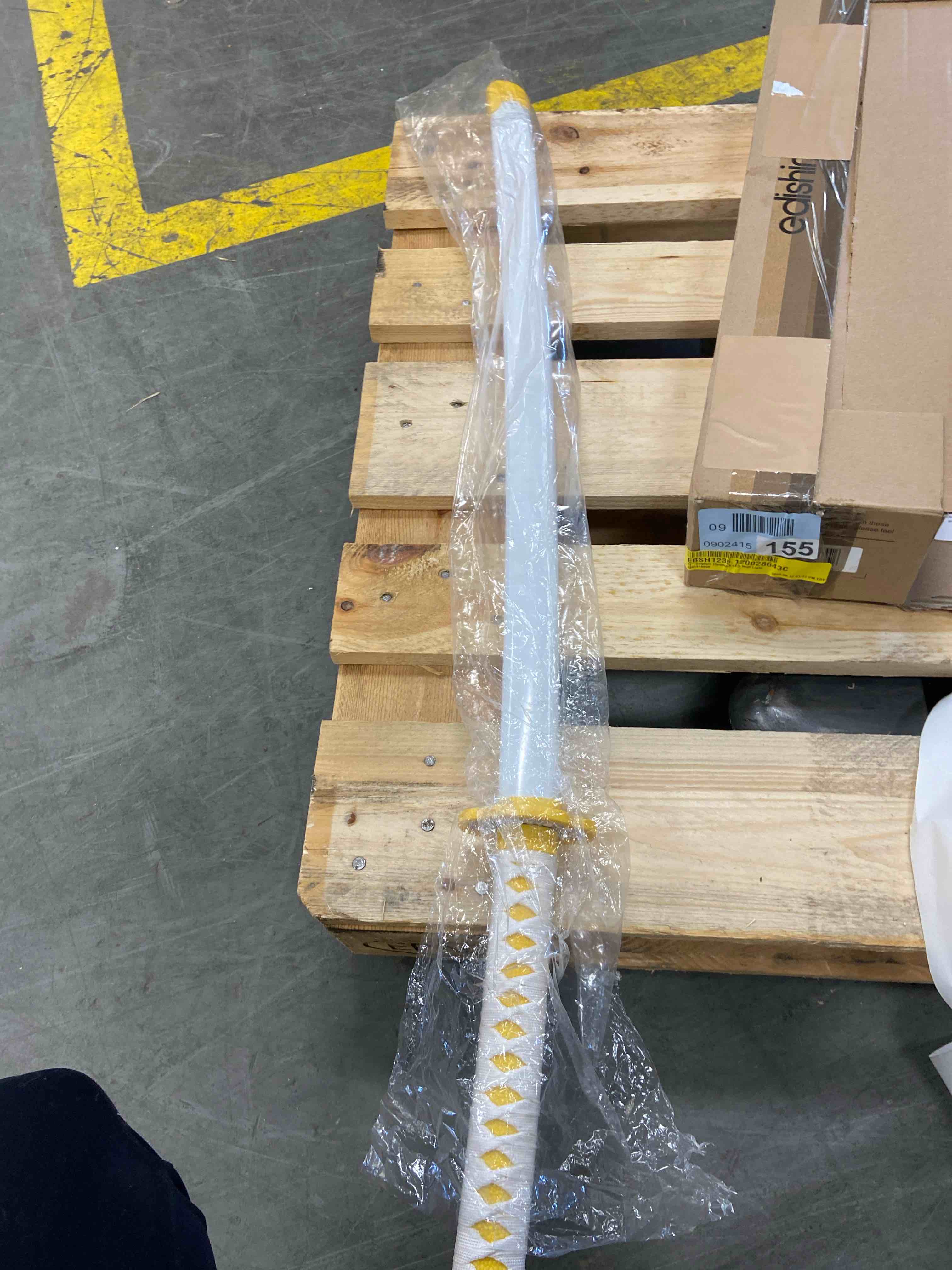 https://s3.amazonaws.com/lotting-images-prod/bidfta/PPE3498680_1761061825759.jpeg