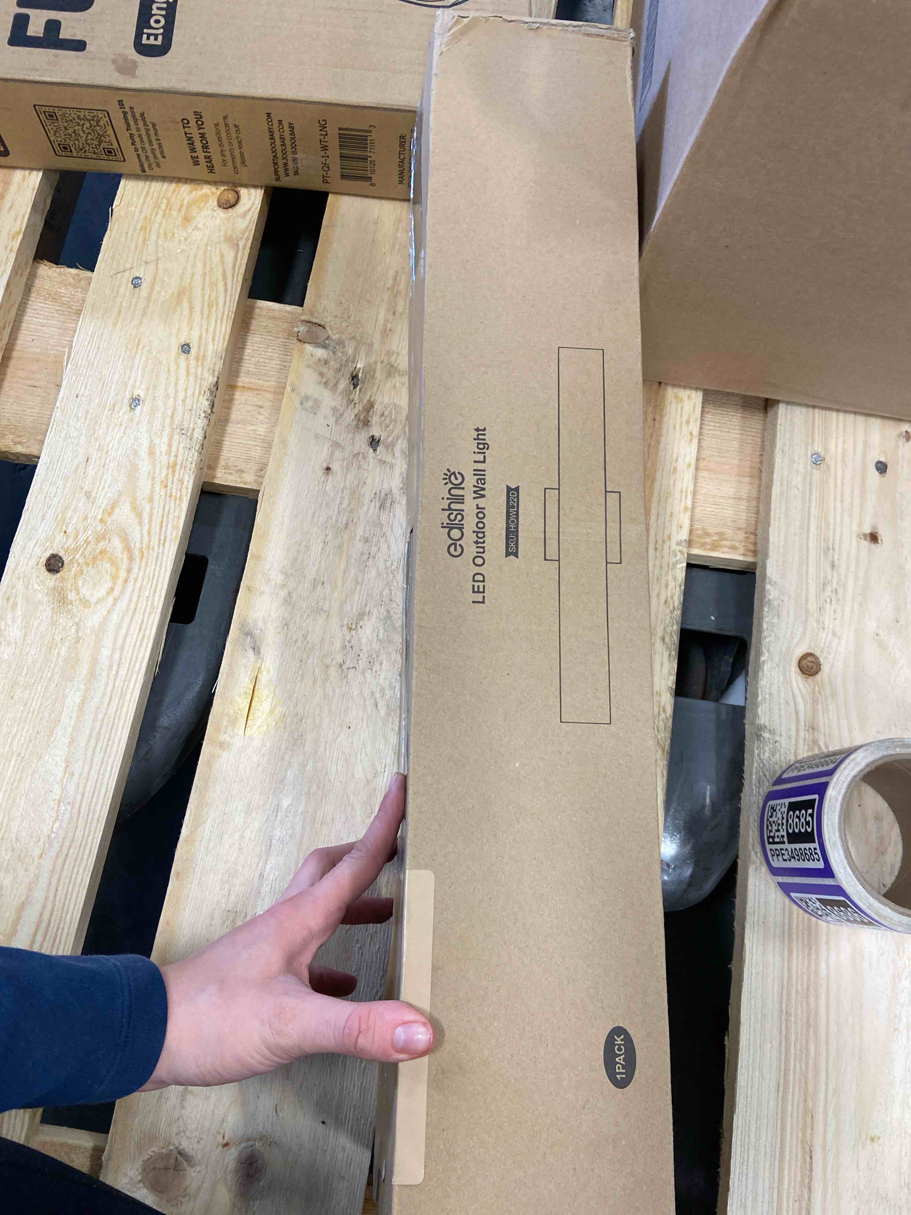 https://s3.amazonaws.com/lotting-images-prod/bidfta/PPE3498682_1761062105566.jpeg