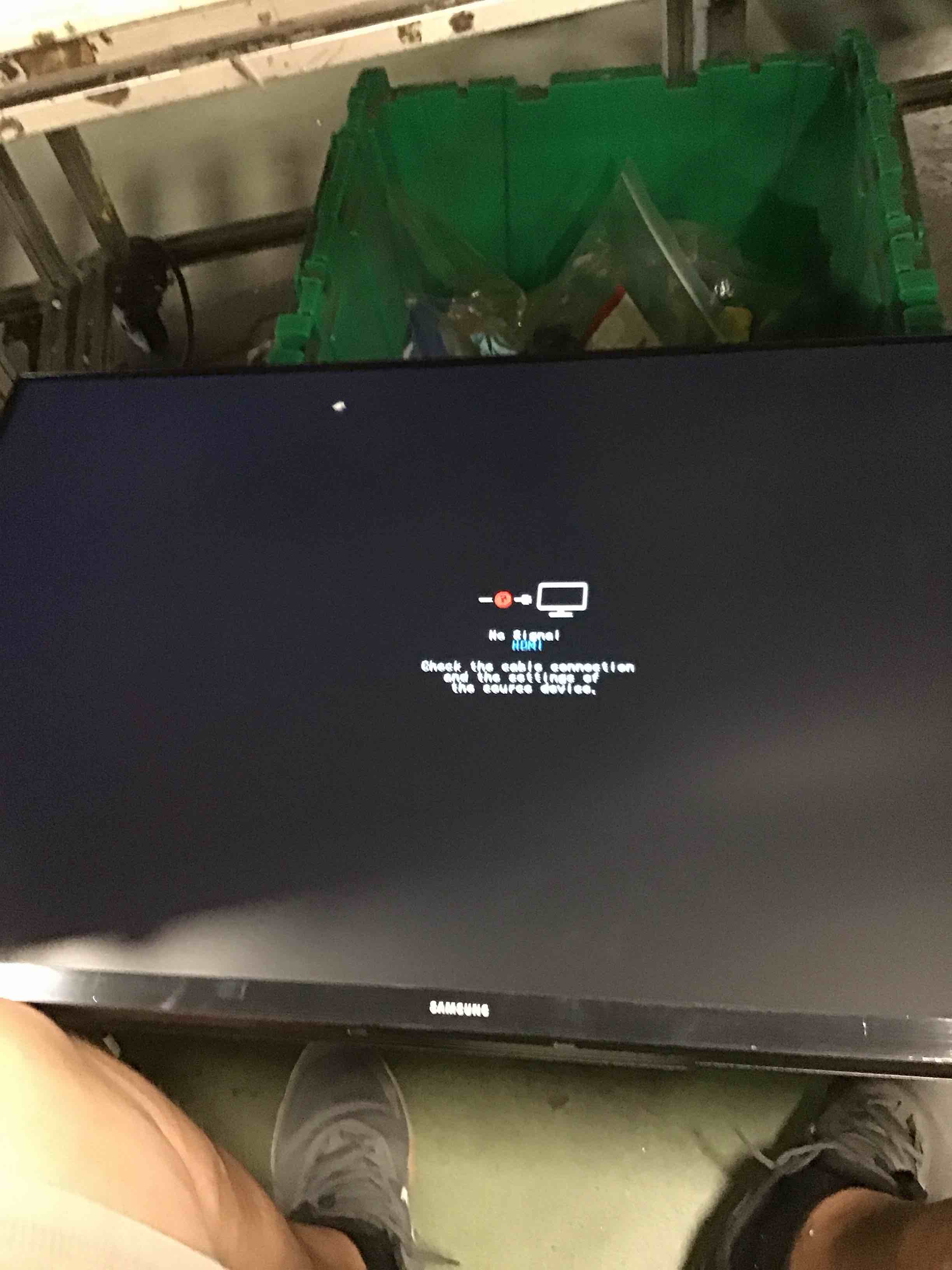 https://s3.amazonaws.com/lotting-images-prod/bidfta/PPE3531601_1752775757342.jpeg