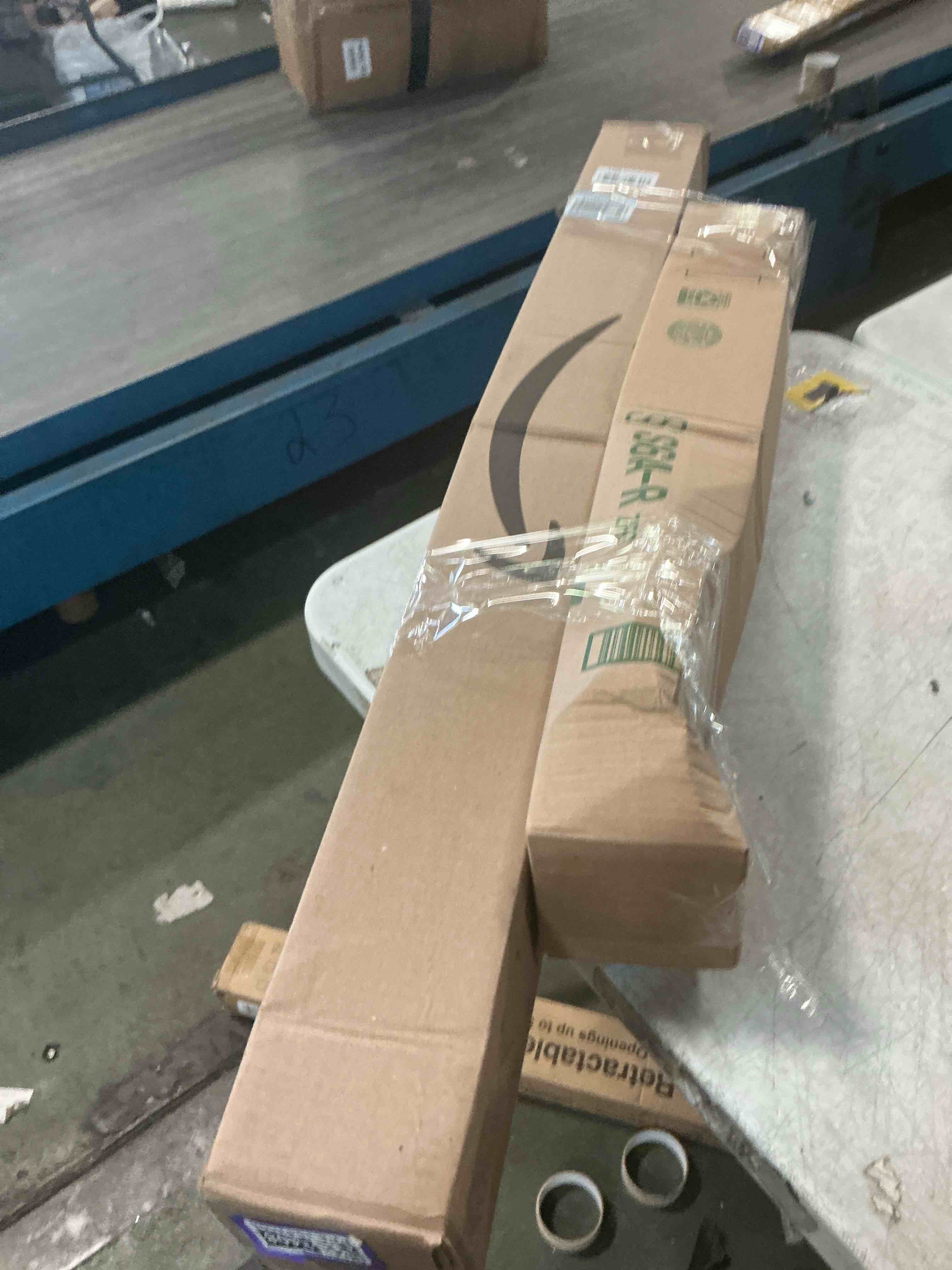 https://s3.amazonaws.com/lotting-images-prod/bidfta/PPE3542408_1752264544973.jpeg