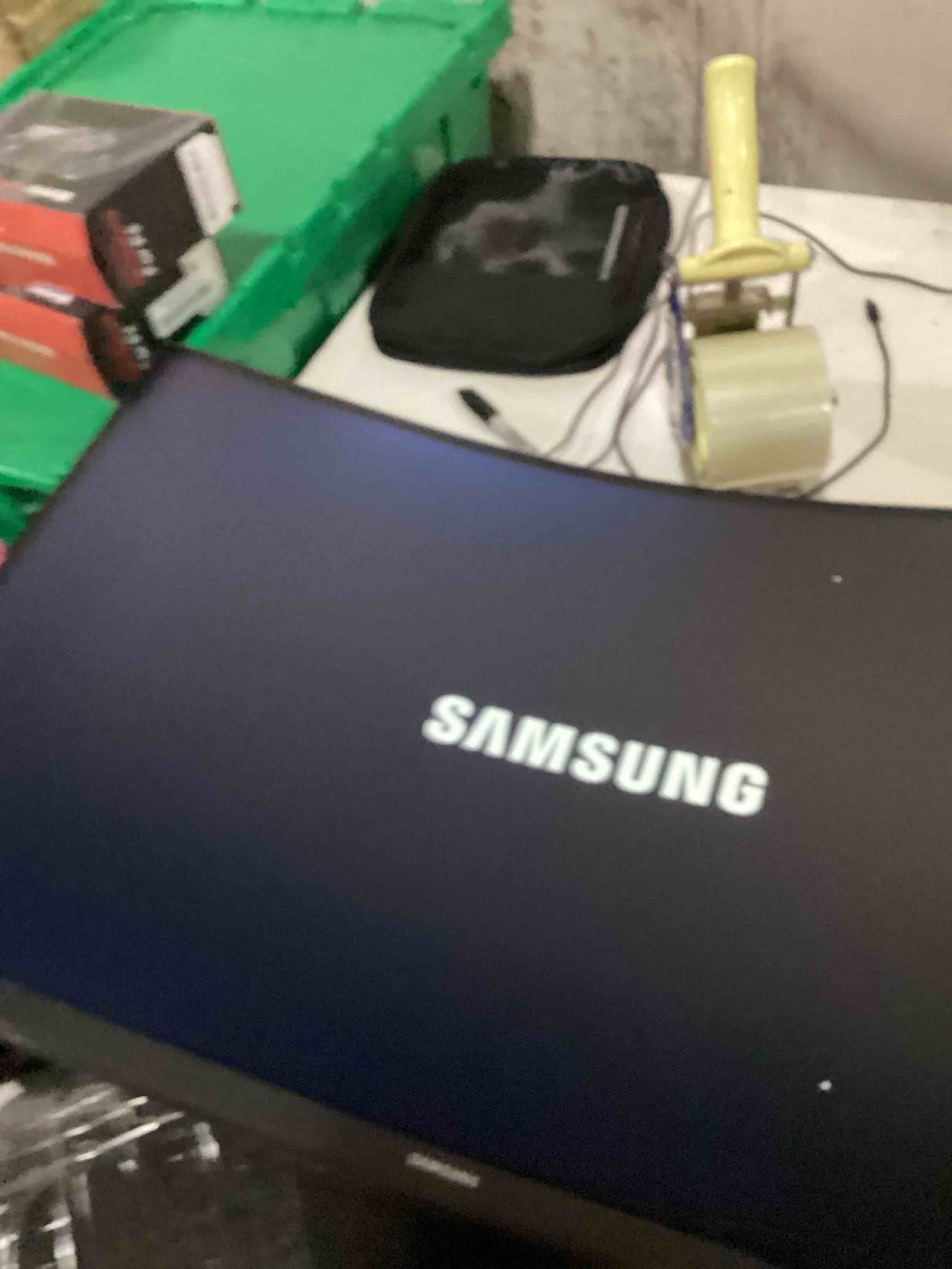 https://s3.amazonaws.com/lotting-images-prod/bidfta/PPE3568035_1779114955913.jpeg