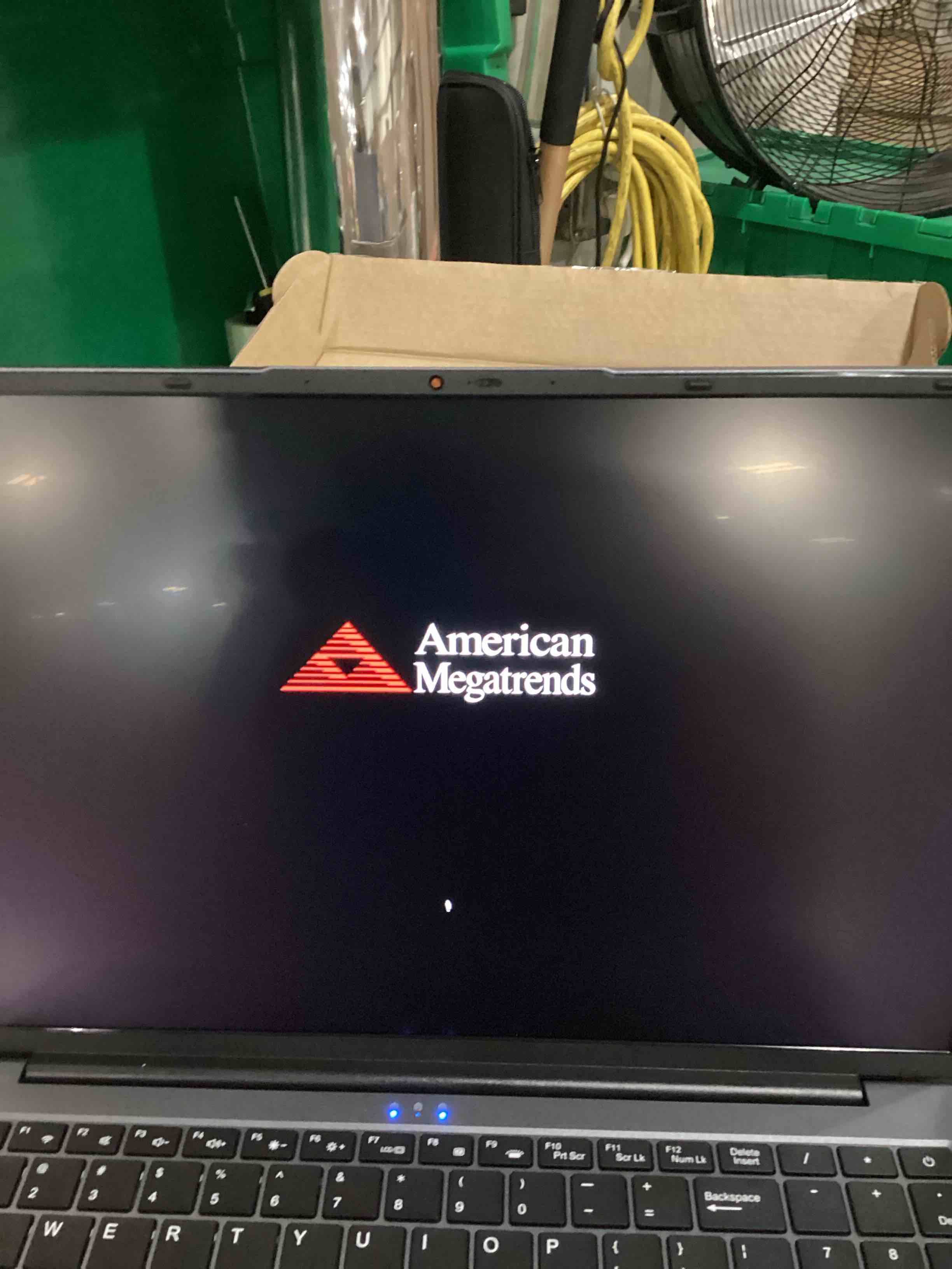 https://s3.amazonaws.com/lotting-images-prod/bidfta/PPE3569122_1779457027937.jpeg