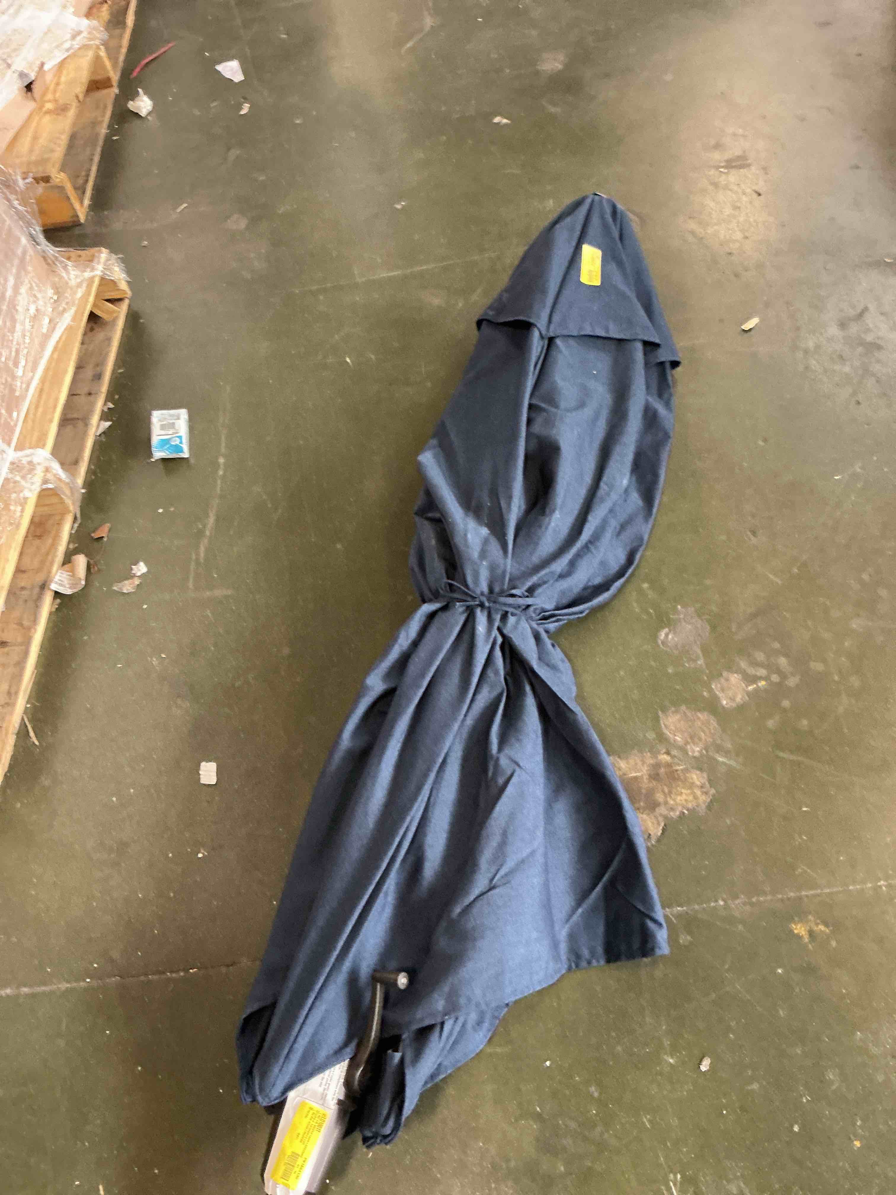 https://s3.amazonaws.com/lotting-images-prod/bidfta/PPE3574402_1755804446275.jpeg