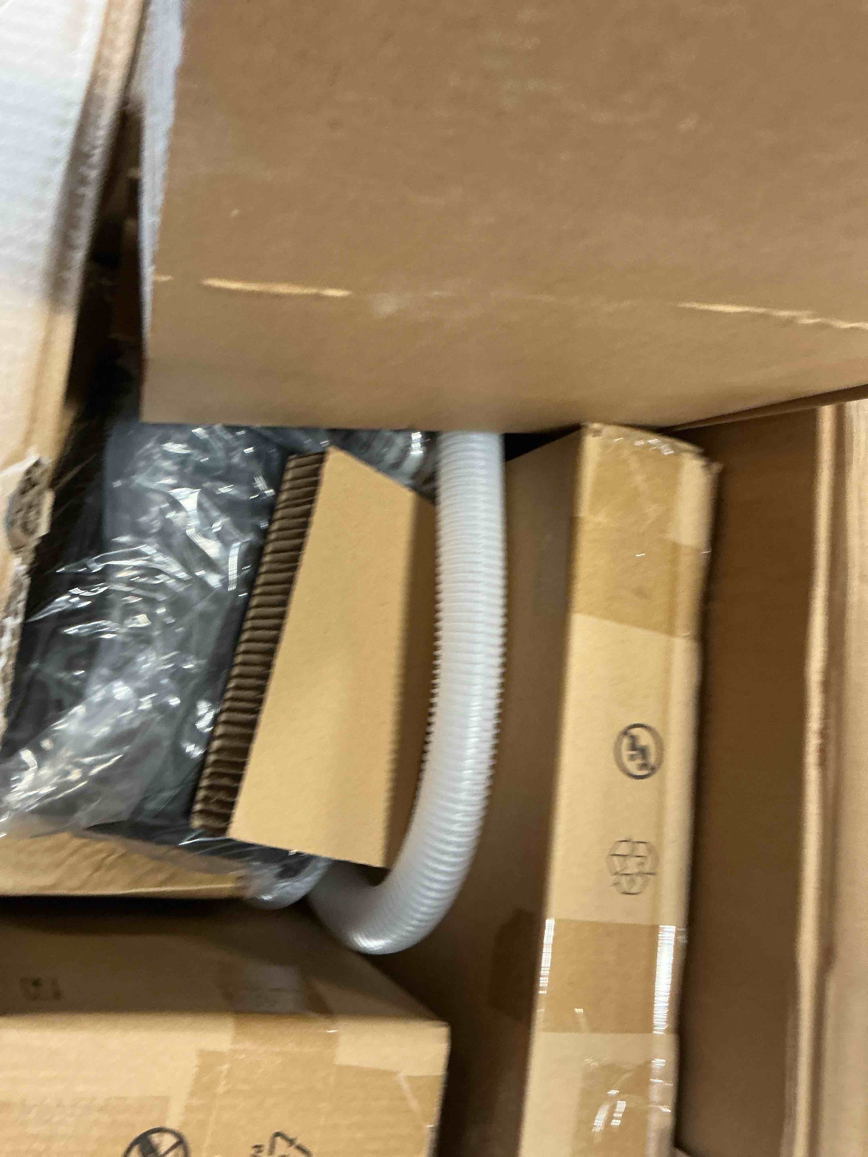 https://s3.amazonaws.com/lotting-images-prod/bidfta/PPE3574470_1755887779372.jpeg