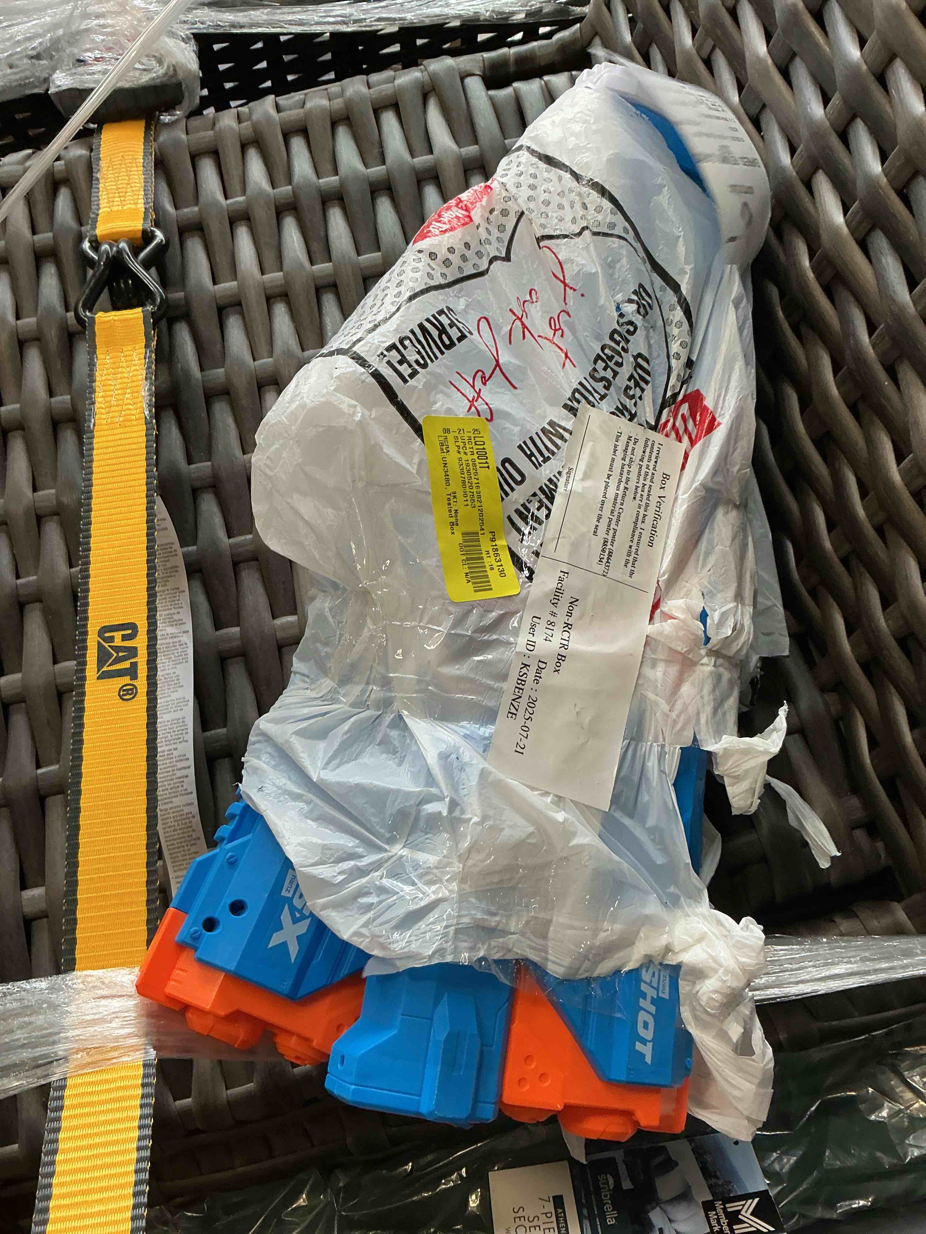 https://s3.amazonaws.com/lotting-images-prod/bidfta/PPE3575361_1756410461640.jpeg