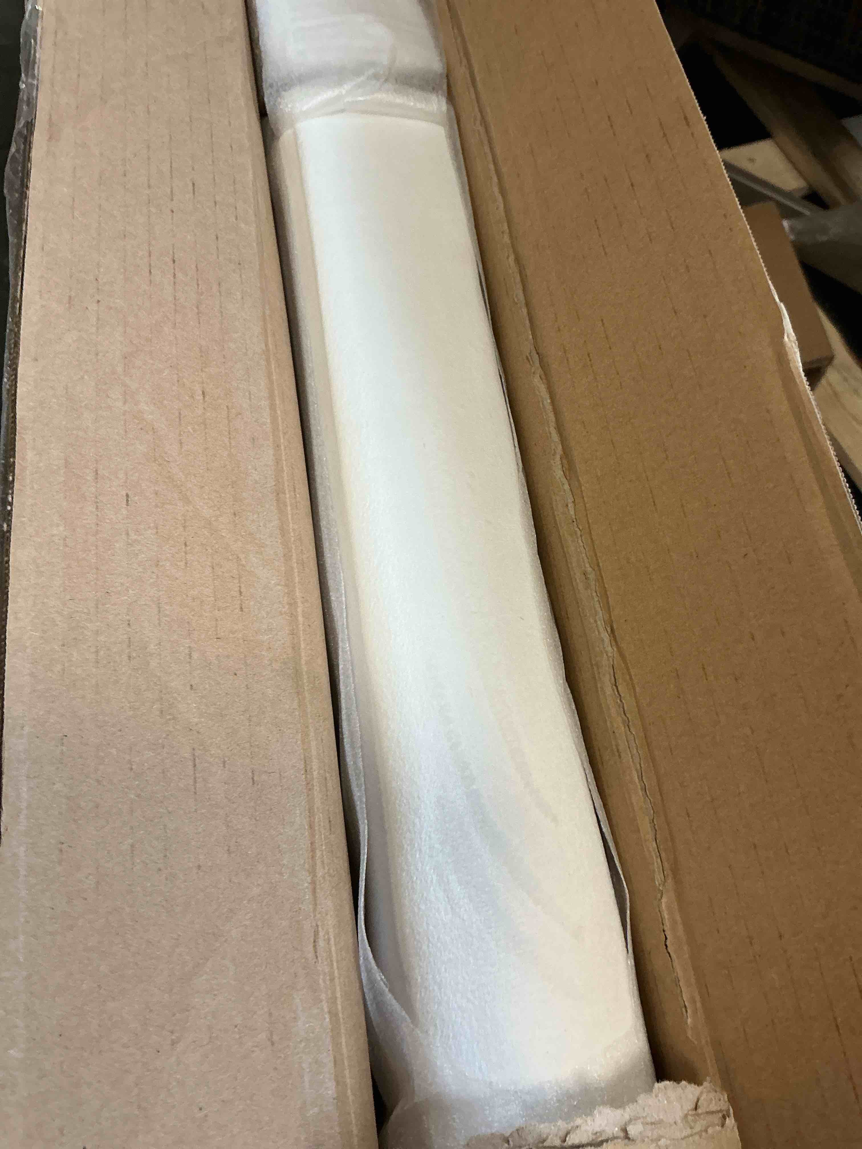https://s3.amazonaws.com/lotting-images-prod/bidfta/PPE3577406_1755866925250.jpeg