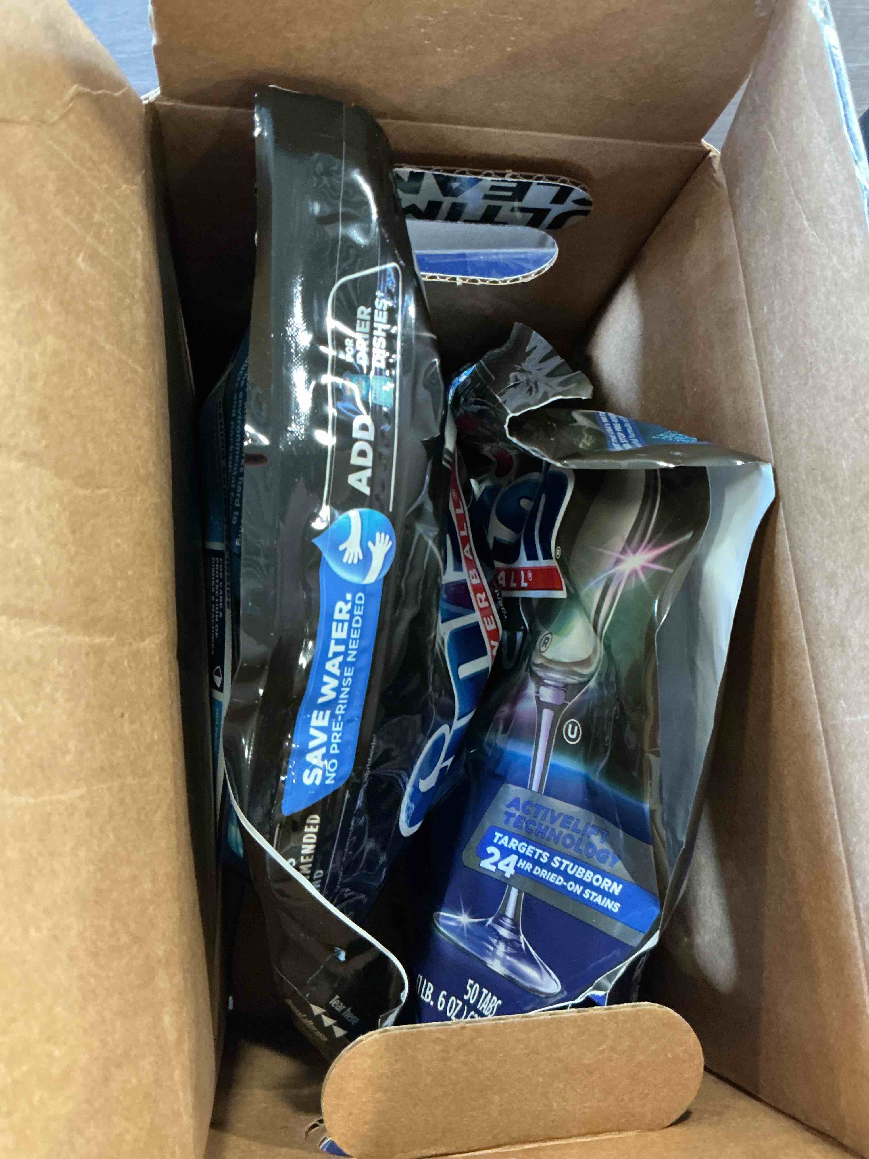 https://s3.amazonaws.com/lotting-images-prod/bidfta/PPE3577554_1756144235246.jpeg