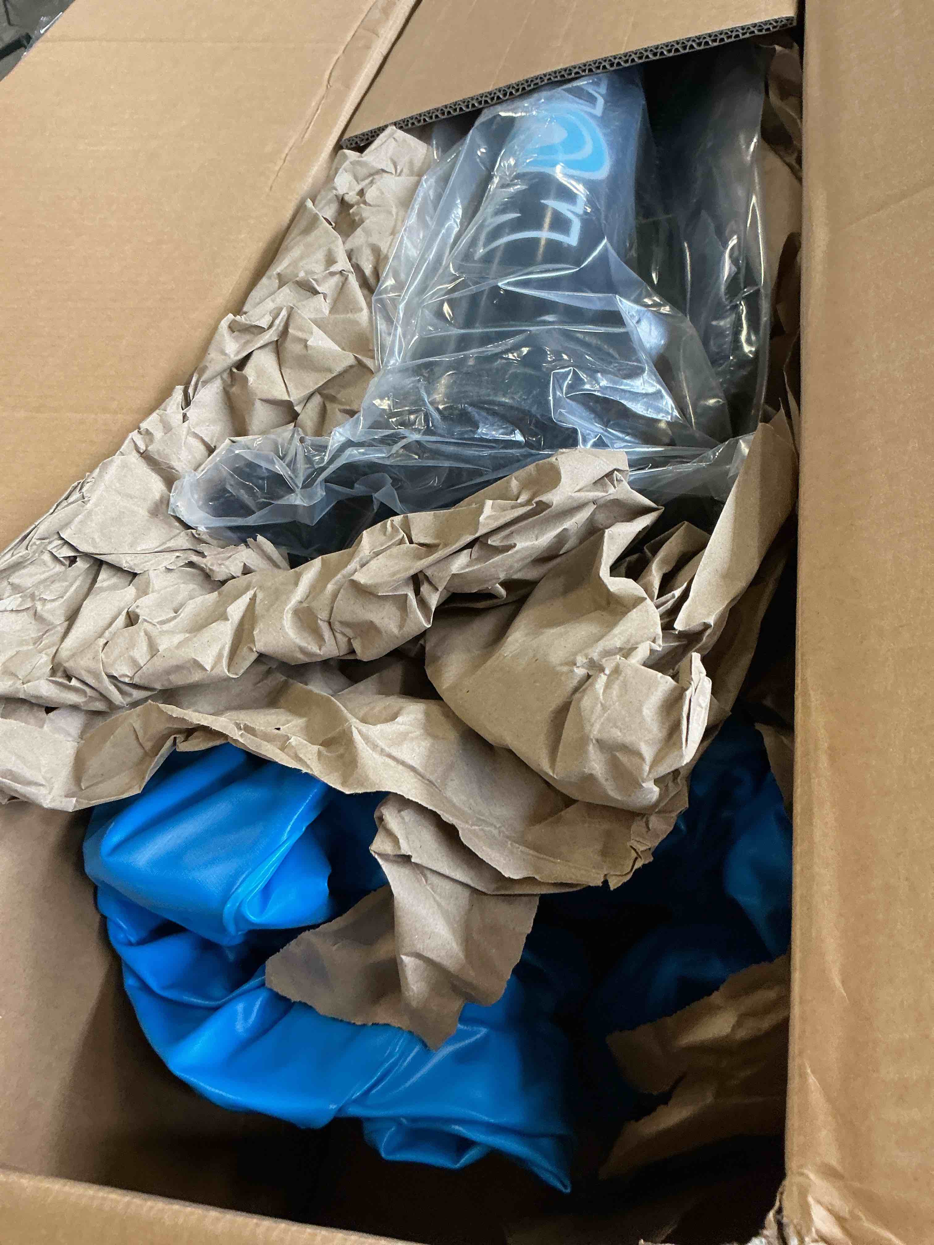 https://s3.amazonaws.com/lotting-images-prod/bidfta/PPE3578277_1756408747531.jpeg