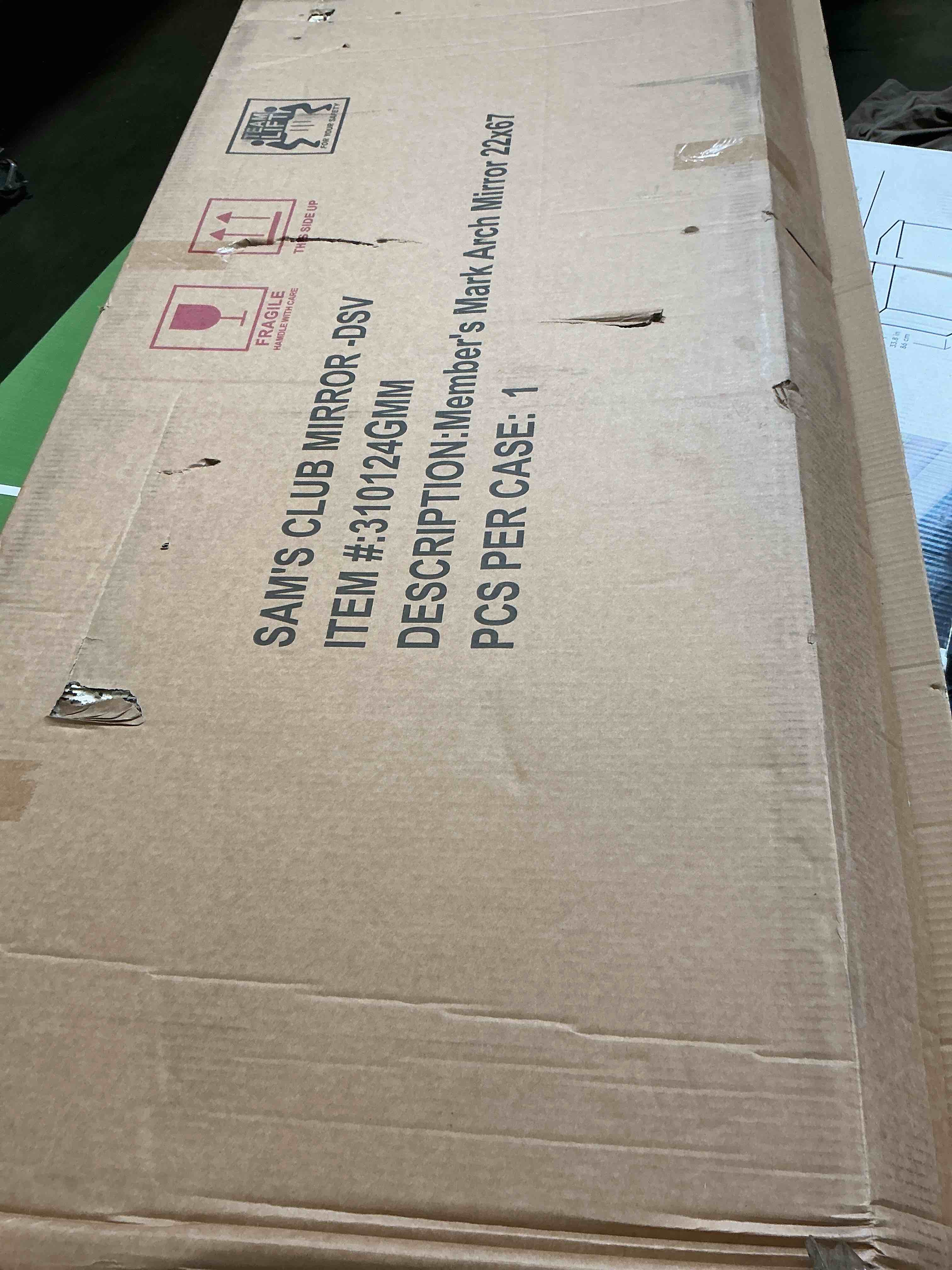 https://s3.amazonaws.com/lotting-images-prod/bidfta/PPE3579629_1757533863044.jpeg