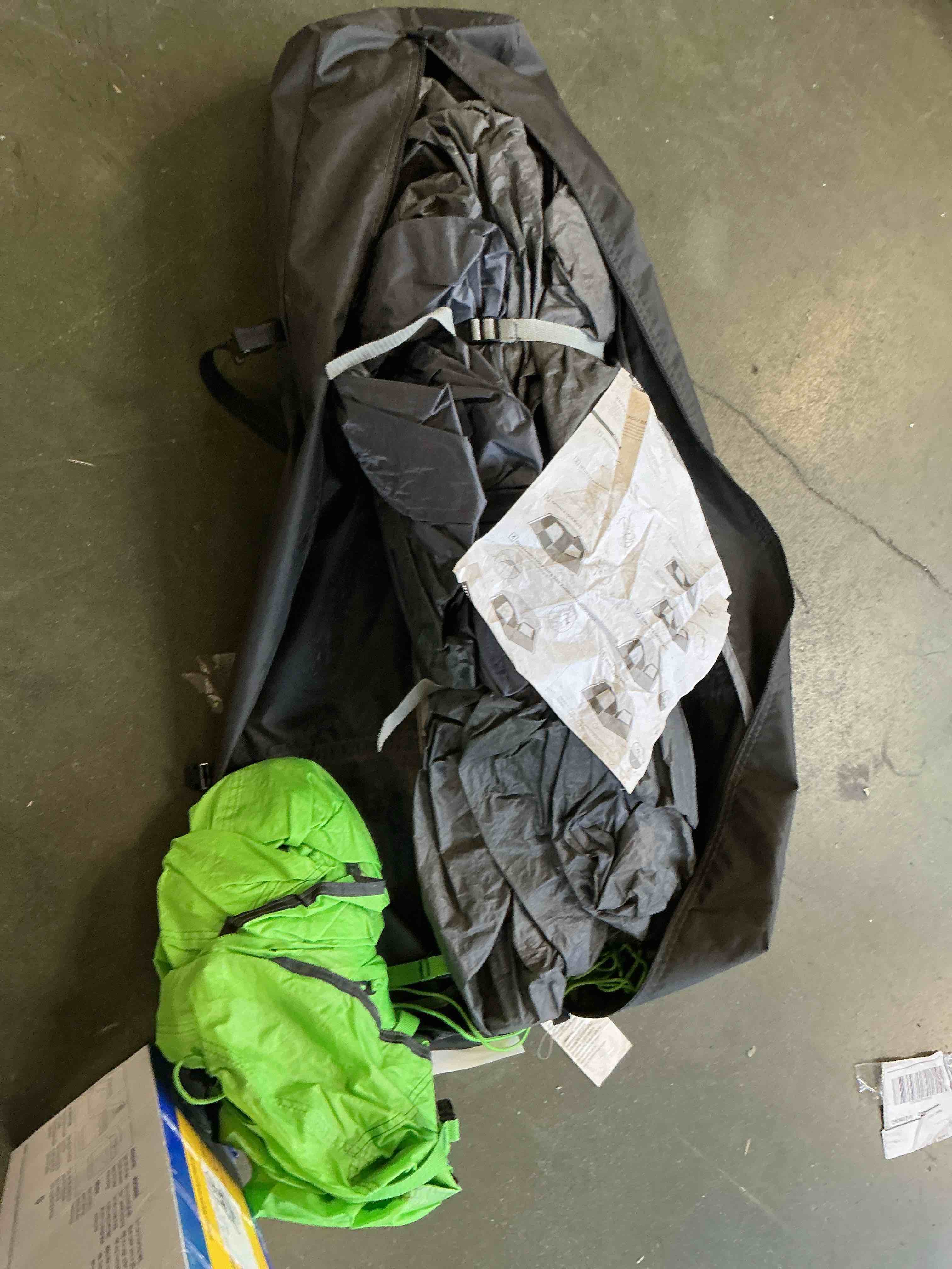 https://s3.amazonaws.com/lotting-images-prod/bidfta/PPE3580948_1759430473291.jpeg