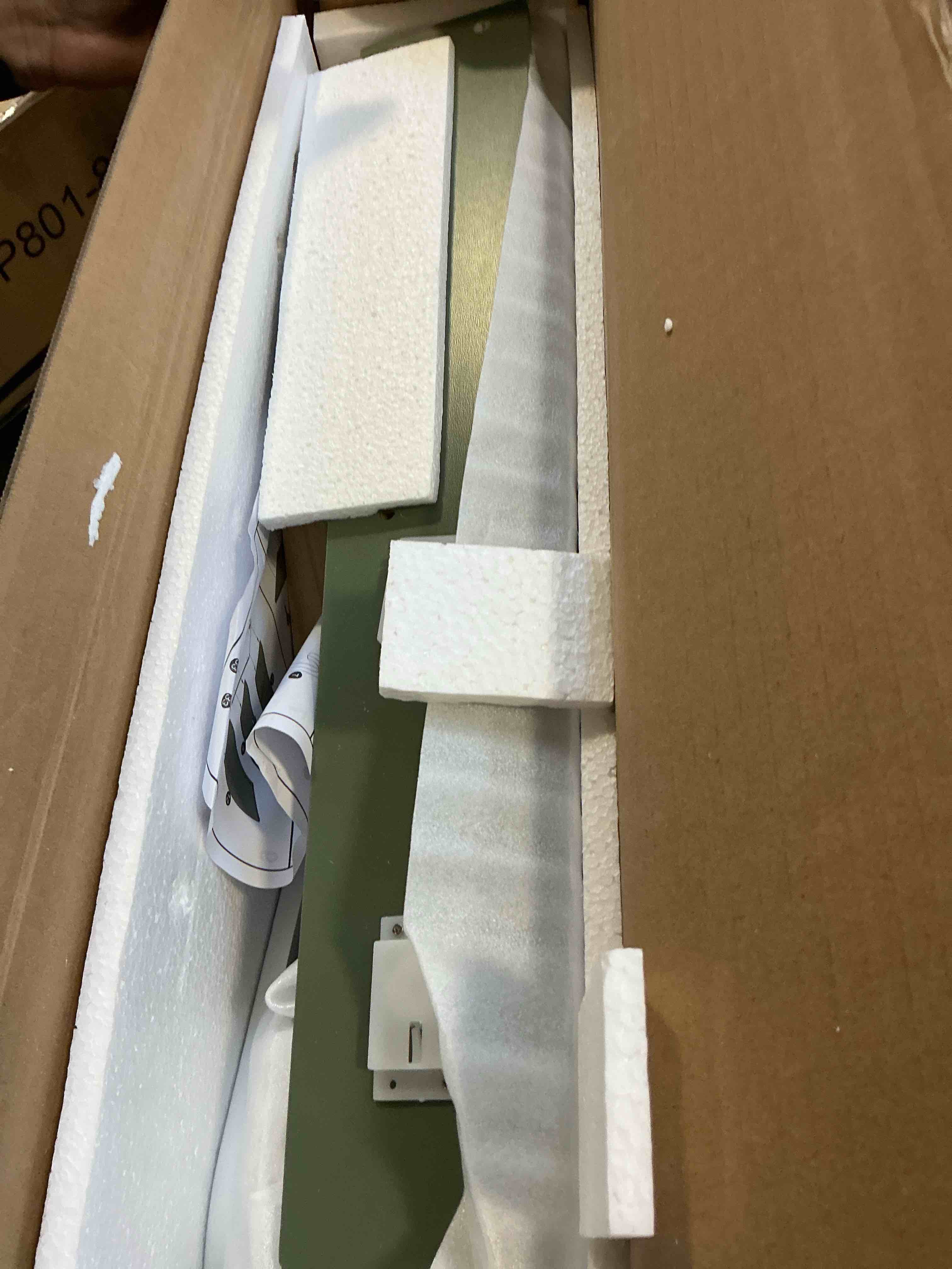 https://s3.amazonaws.com/lotting-images-prod/bidfta/PPE3583128_1757428939888.jpeg