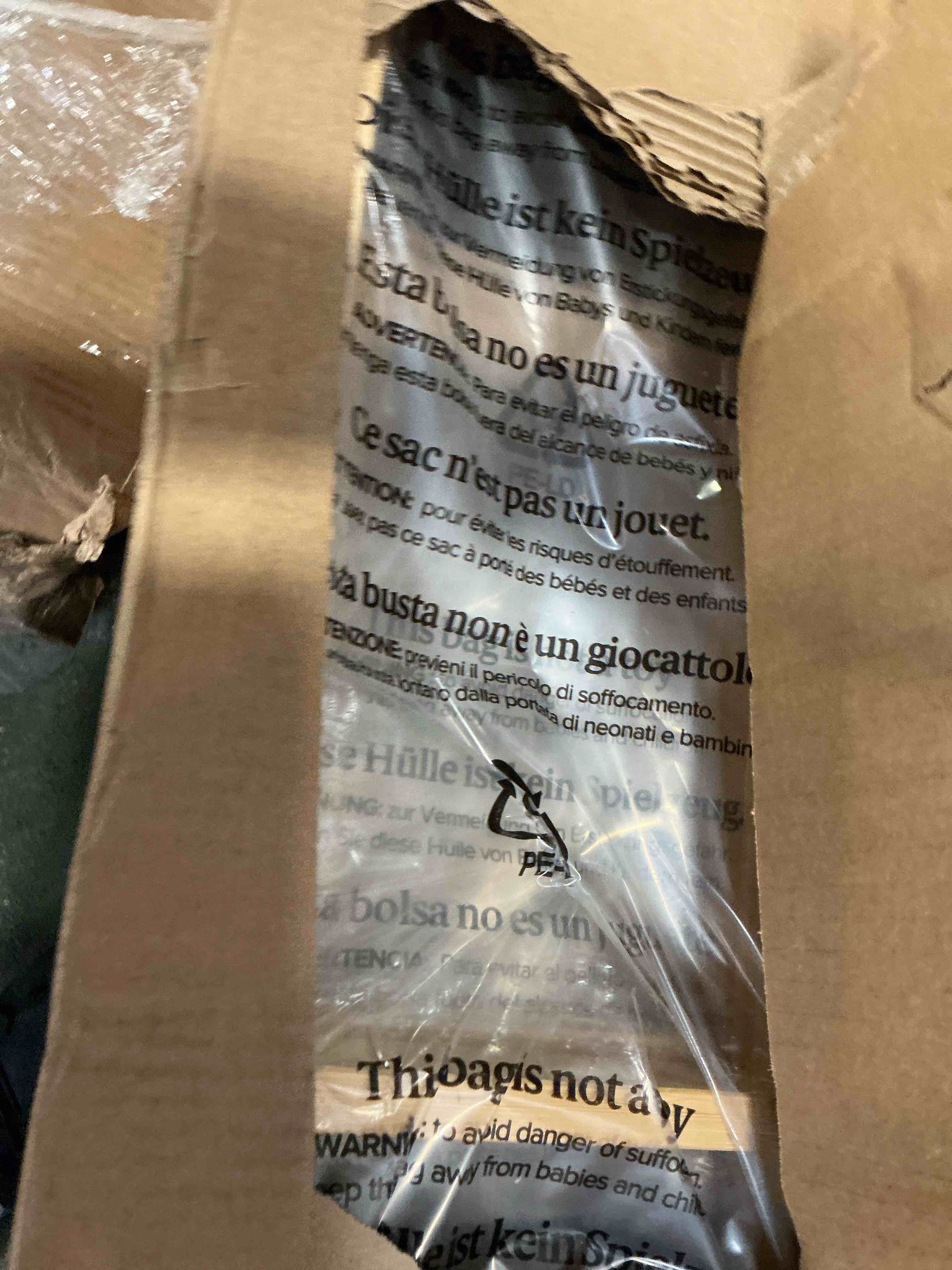 https://s3.amazonaws.com/lotting-images-prod/bidfta/PPE3583598_1758566358970.jpeg