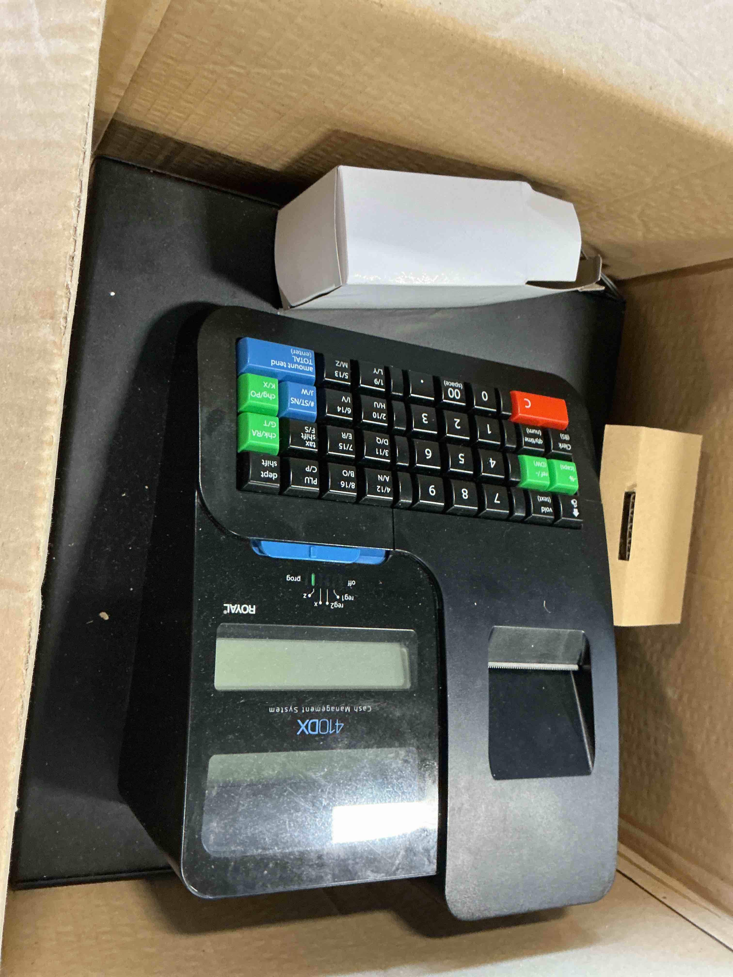 https://s3.amazonaws.com/lotting-images-prod/bidfta/PPE3584157_1759418676839.jpeg