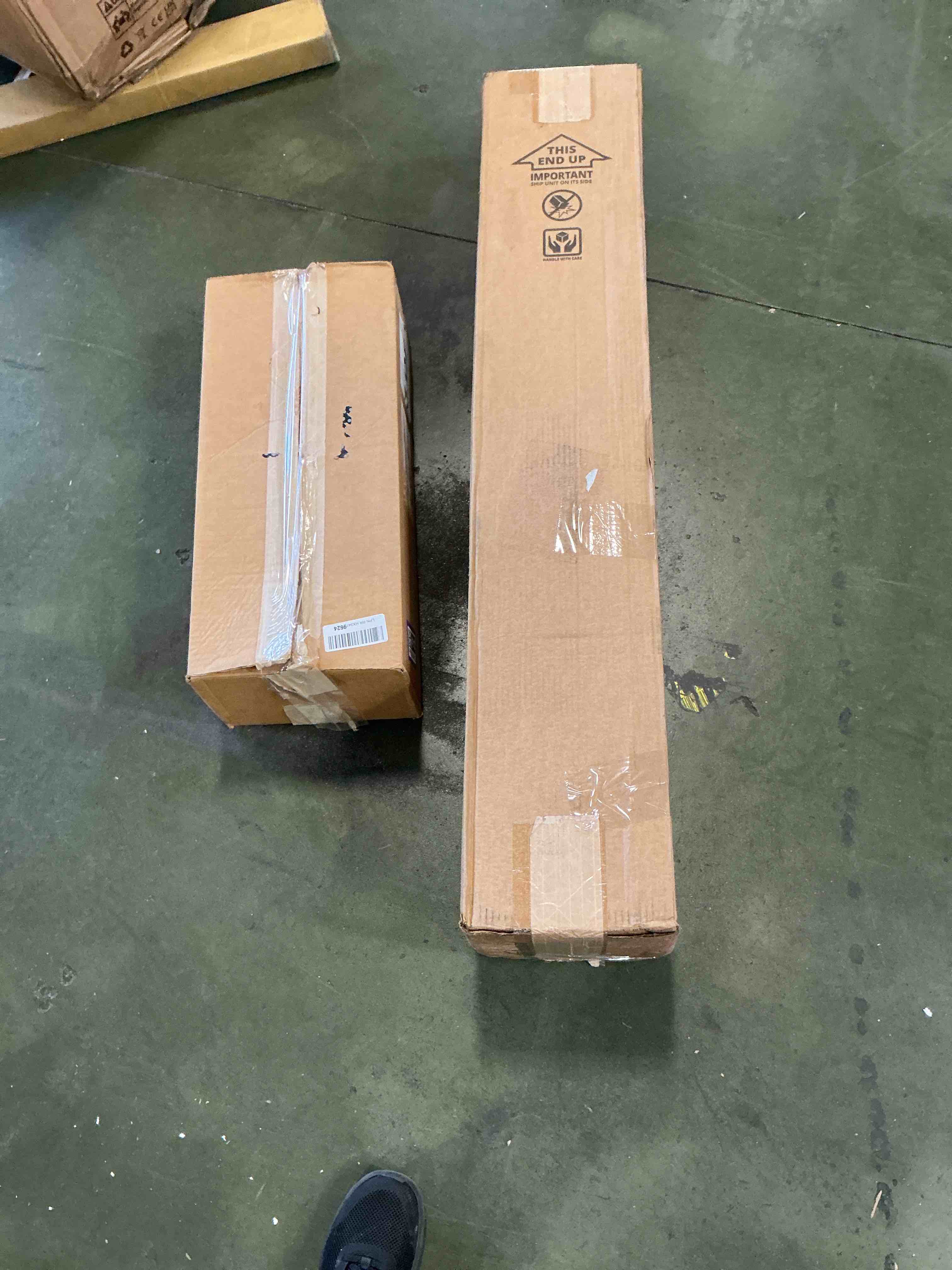 https://s3.amazonaws.com/lotting-images-prod/bidfta/PPE3584212_1759430505721.jpeg