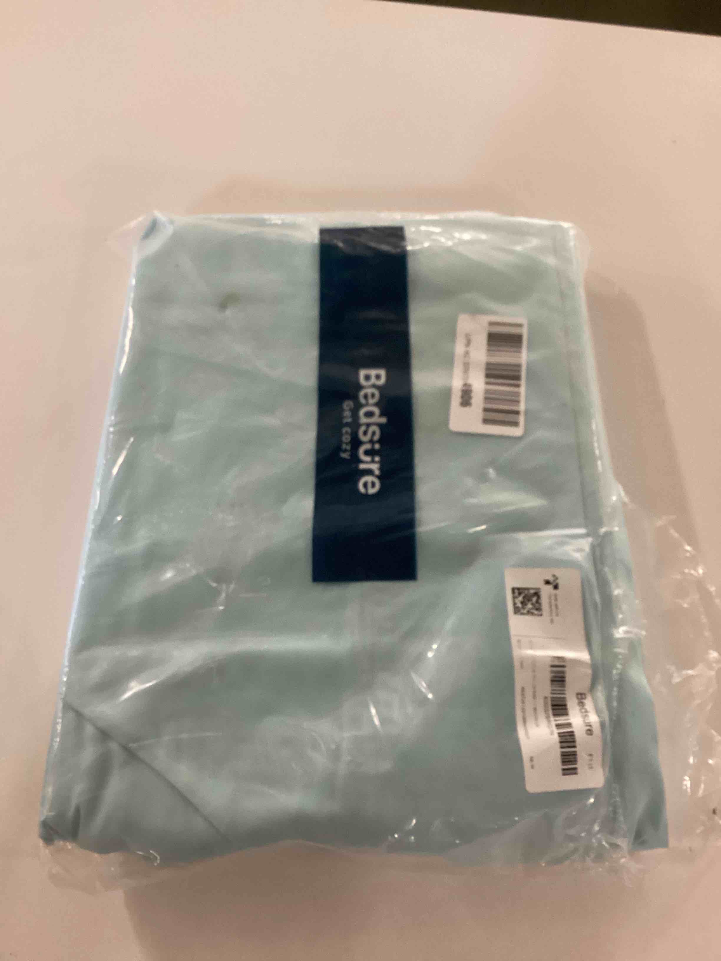 https://s3.amazonaws.com/lotting-images-prod/bidfta/PPE3588321_1756123249537.jpeg