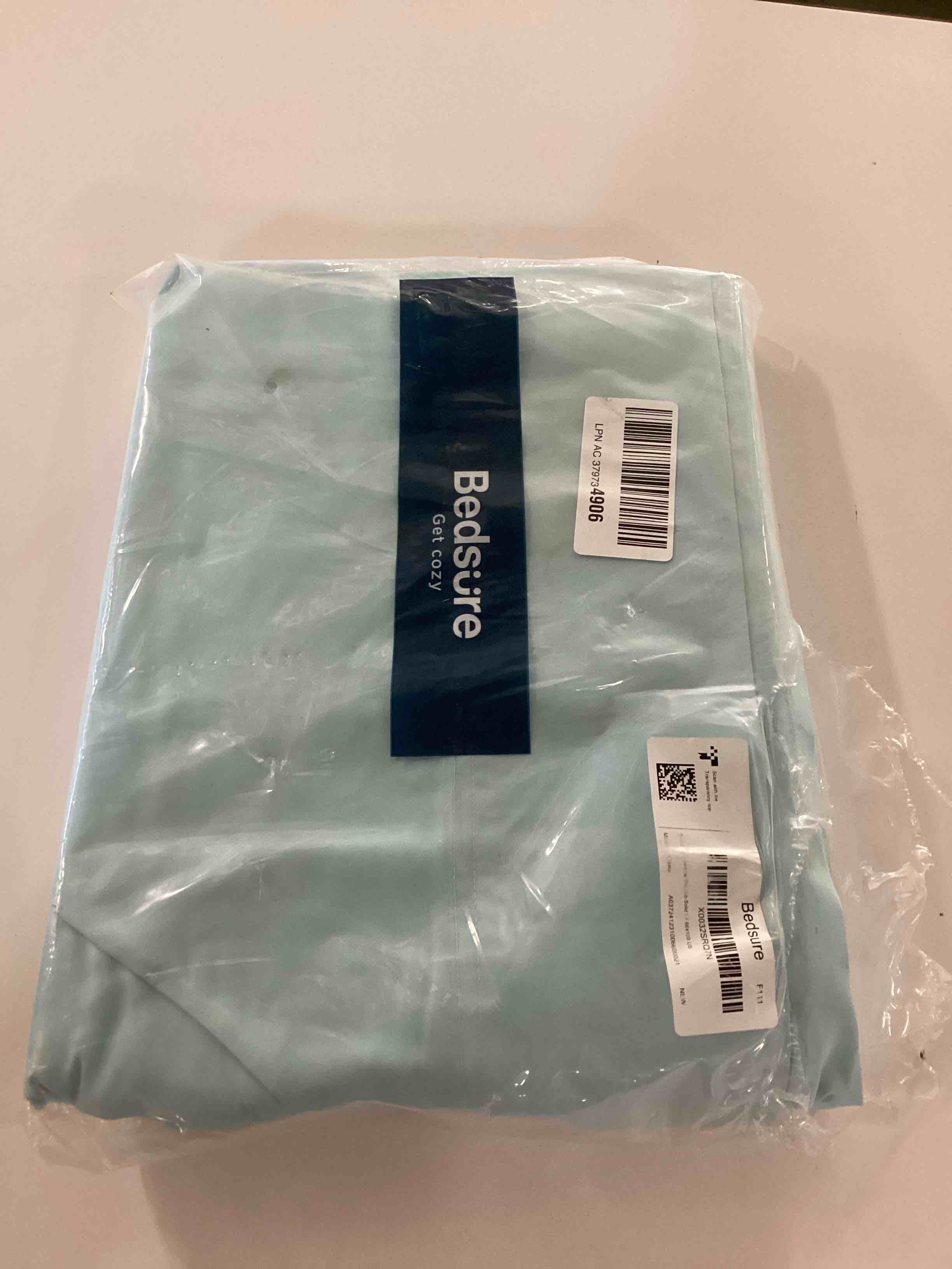 https://s3.amazonaws.com/lotting-images-prod/bidfta/PPE3588321_1756123251328.jpeg