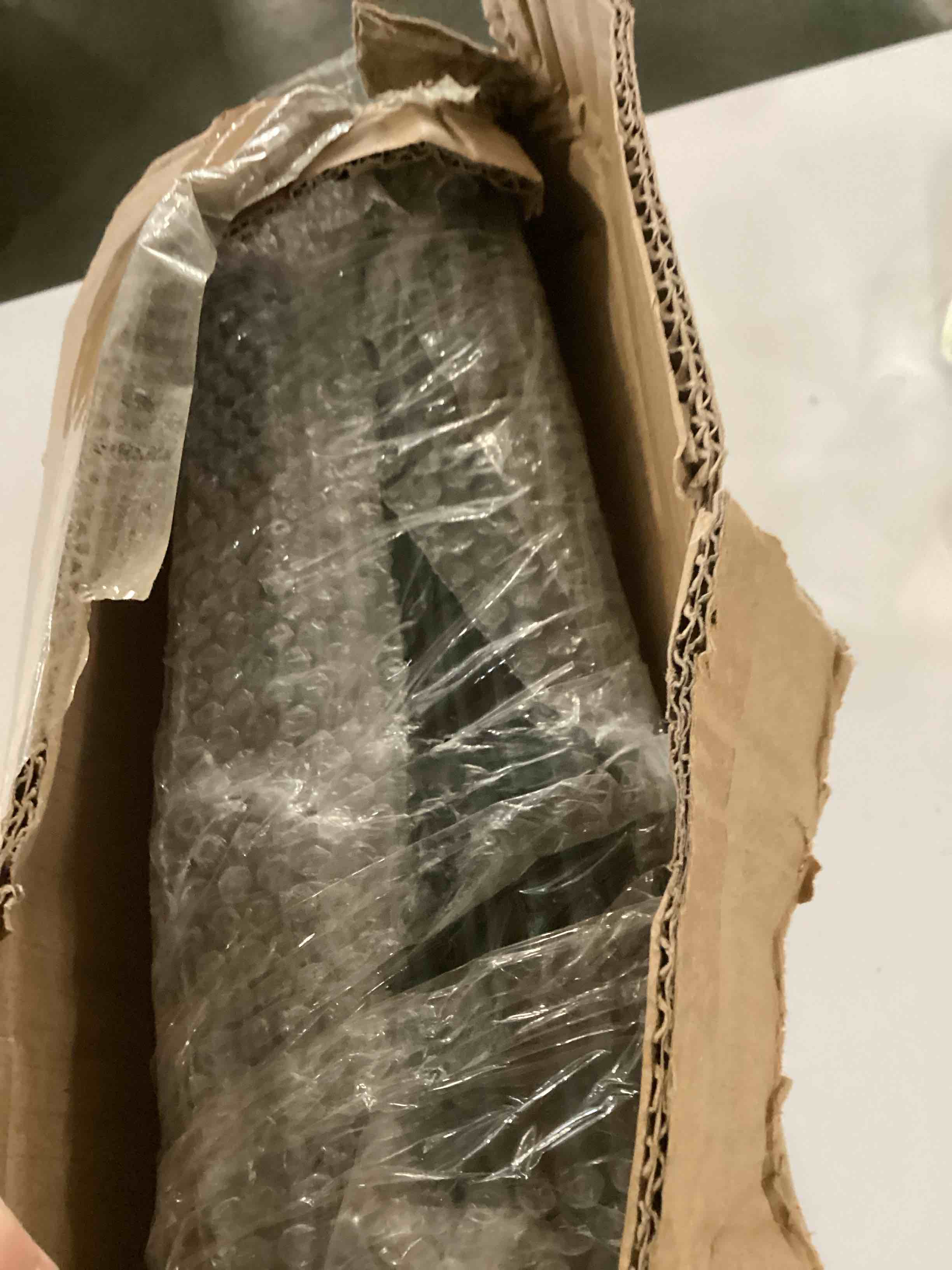 https://s3.amazonaws.com/lotting-images-prod/bidfta/PPE3588324_1756123604642.jpeg