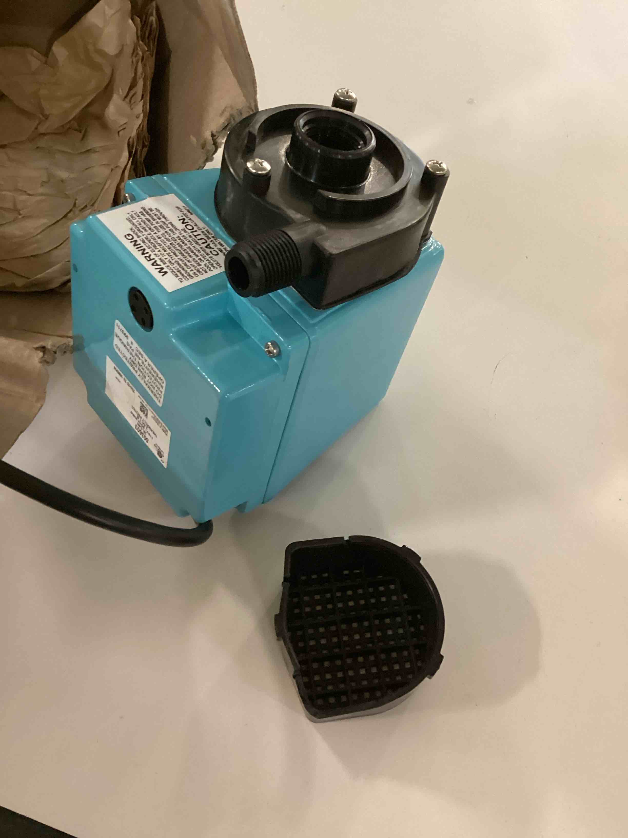 https://s3.amazonaws.com/lotting-images-prod/bidfta/PPE3588327_1756123857248.jpeg