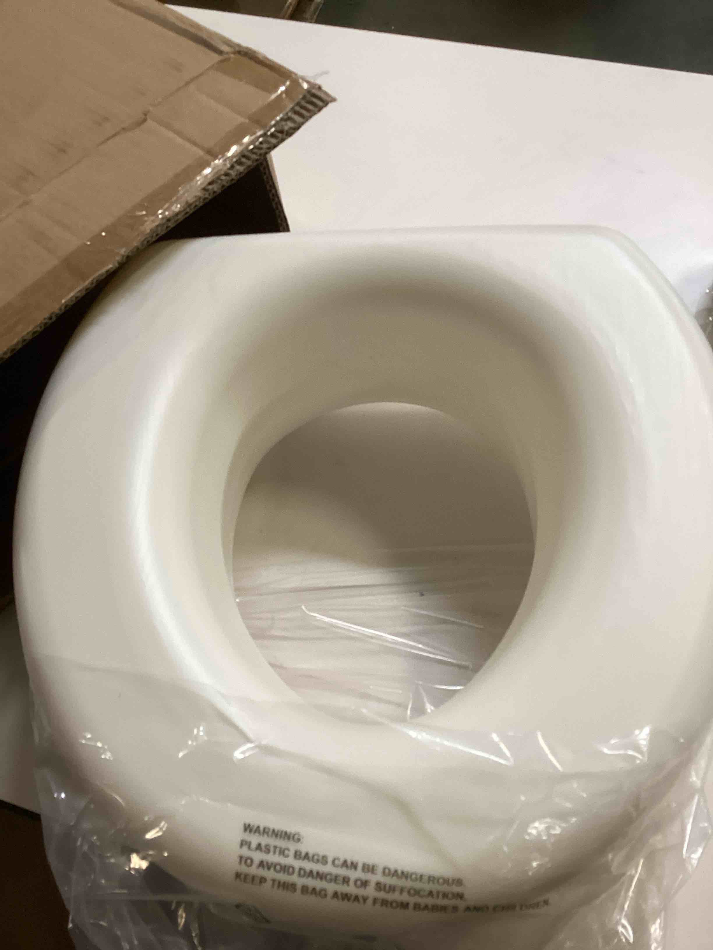 https://s3.amazonaws.com/lotting-images-prod/bidfta/PPE3595136_1756230064201.jpeg