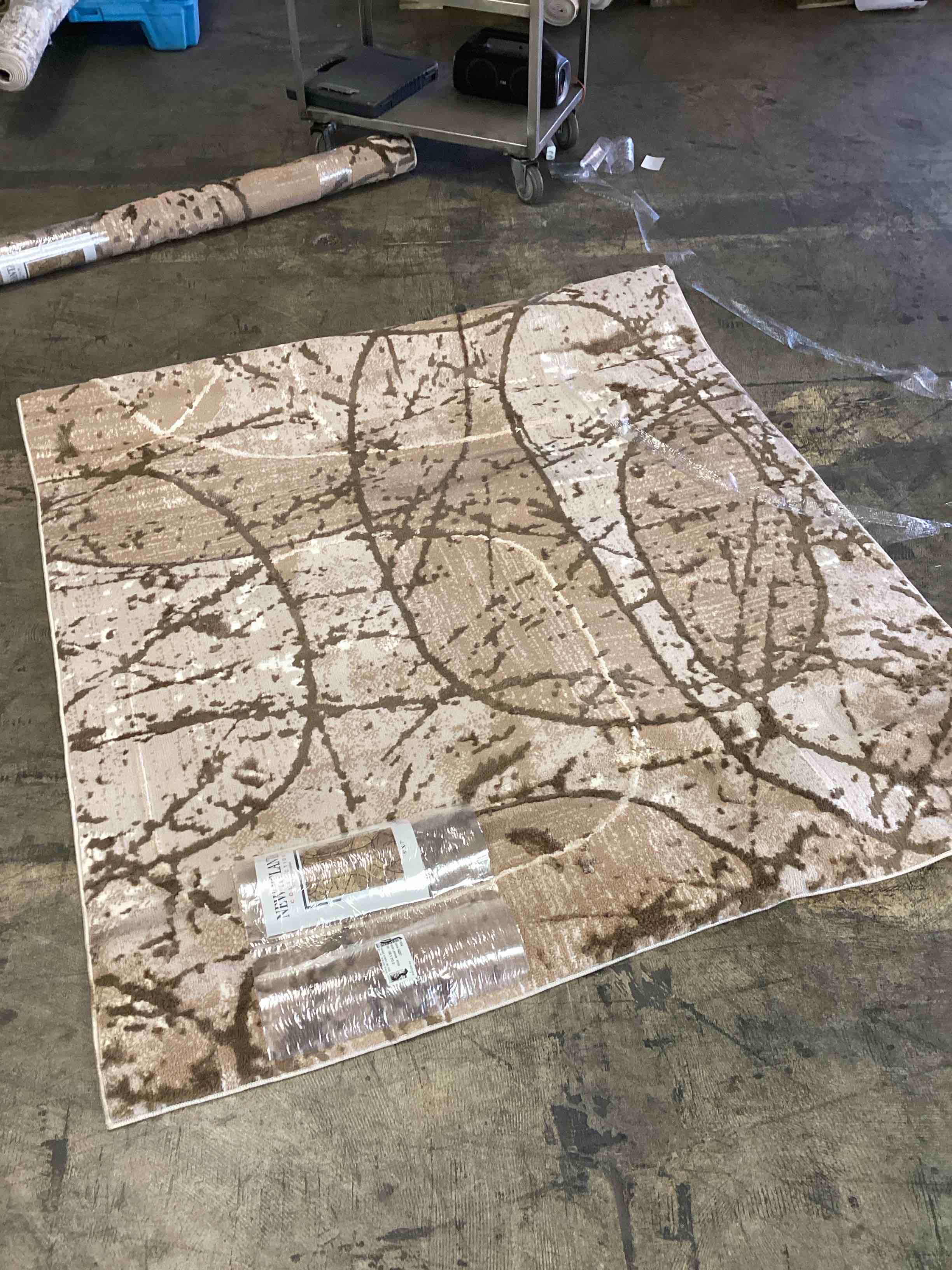 New Atlanta Collection Pera Area Rug (5’*7’) light brown/beige