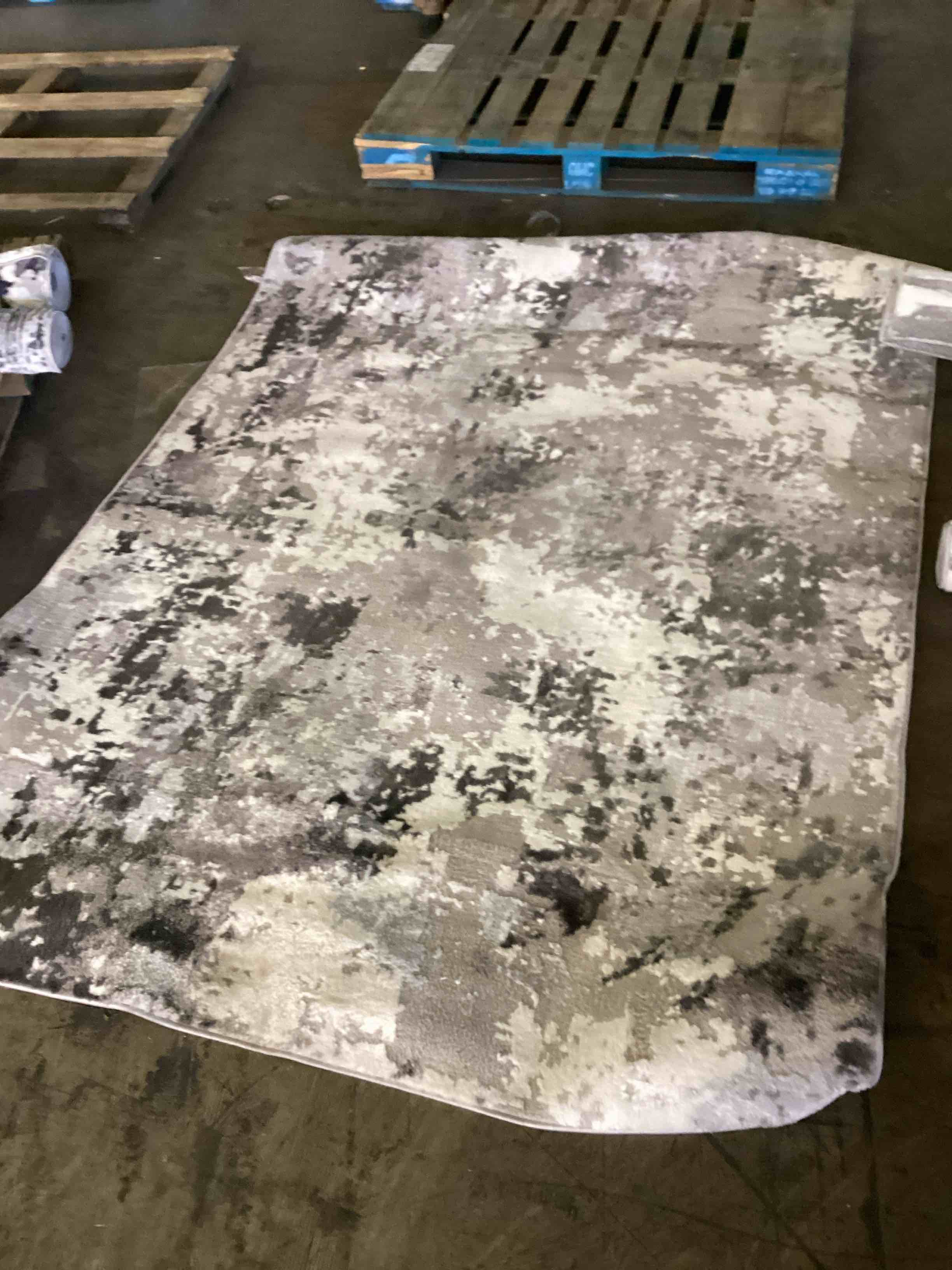 New Atlanta Collection Pera Area Rug (5’*7’) light brown/beige