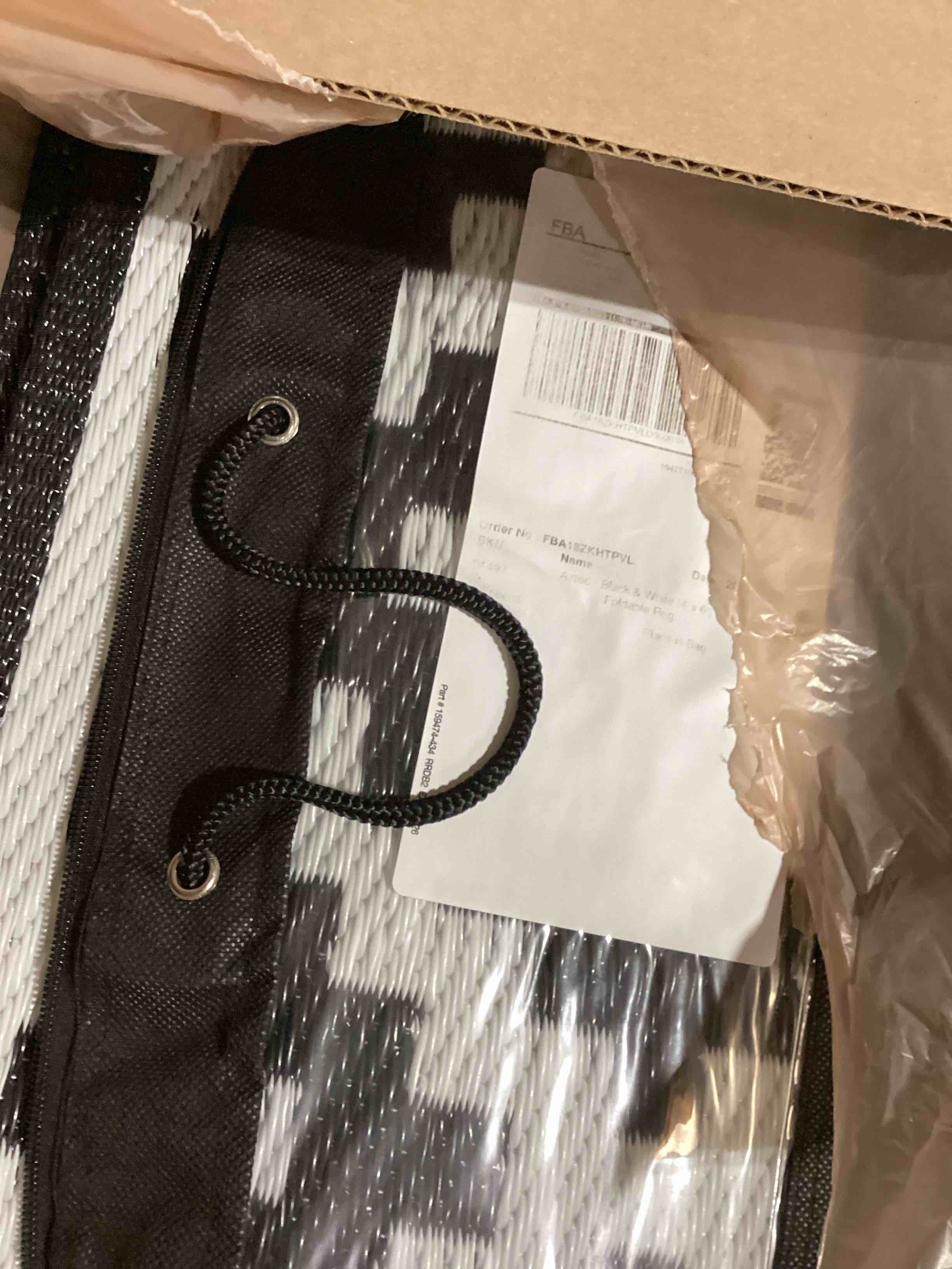 FH Home Outdoor Camping Rug - Waterproof, Fade Resistant, Reversible - Premium Recycled Plastic - Ge