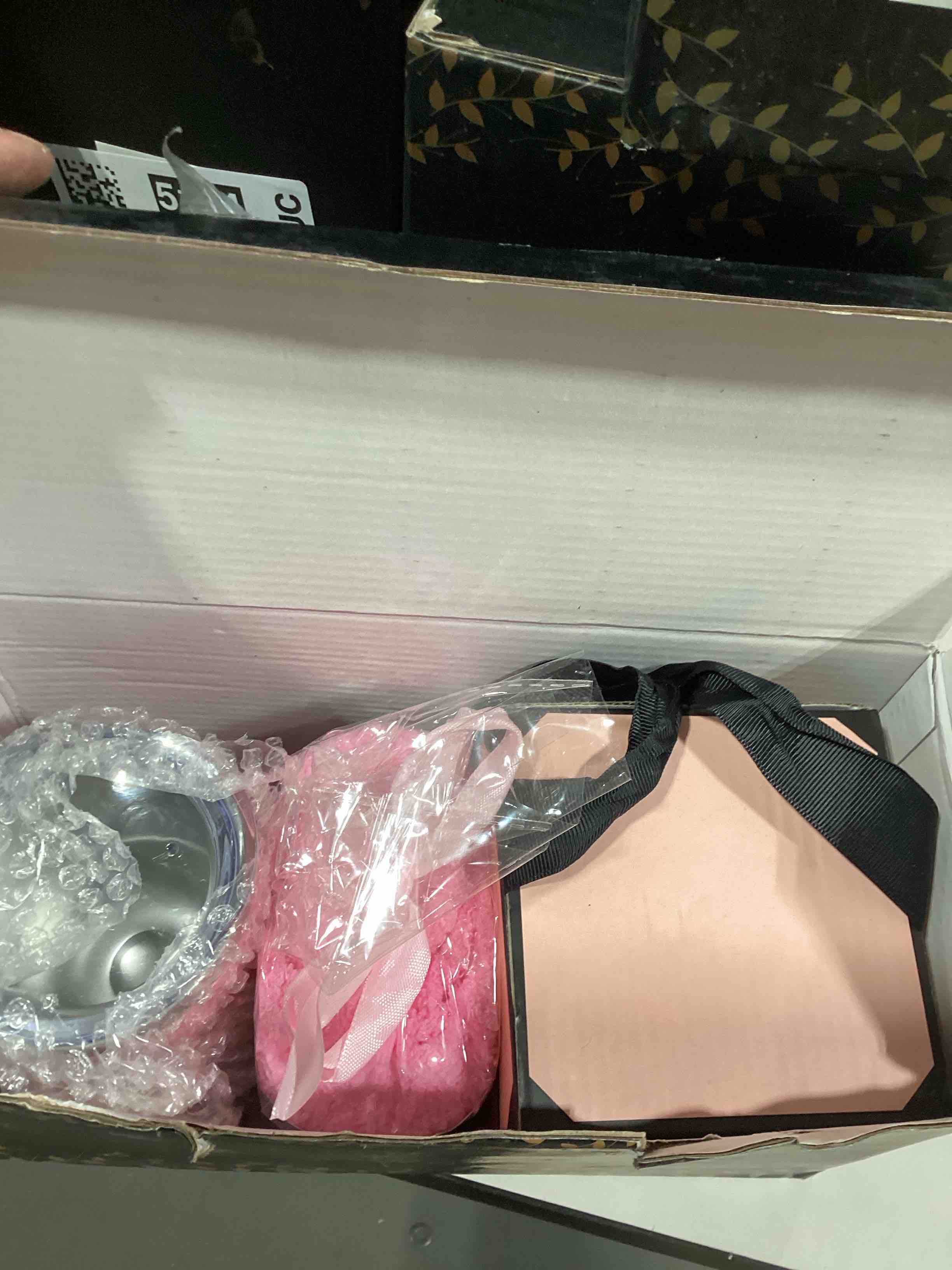 https://s3.amazonaws.com/lotting-images-prod/bidfta/PPE3623529_1761232326760.jpeg