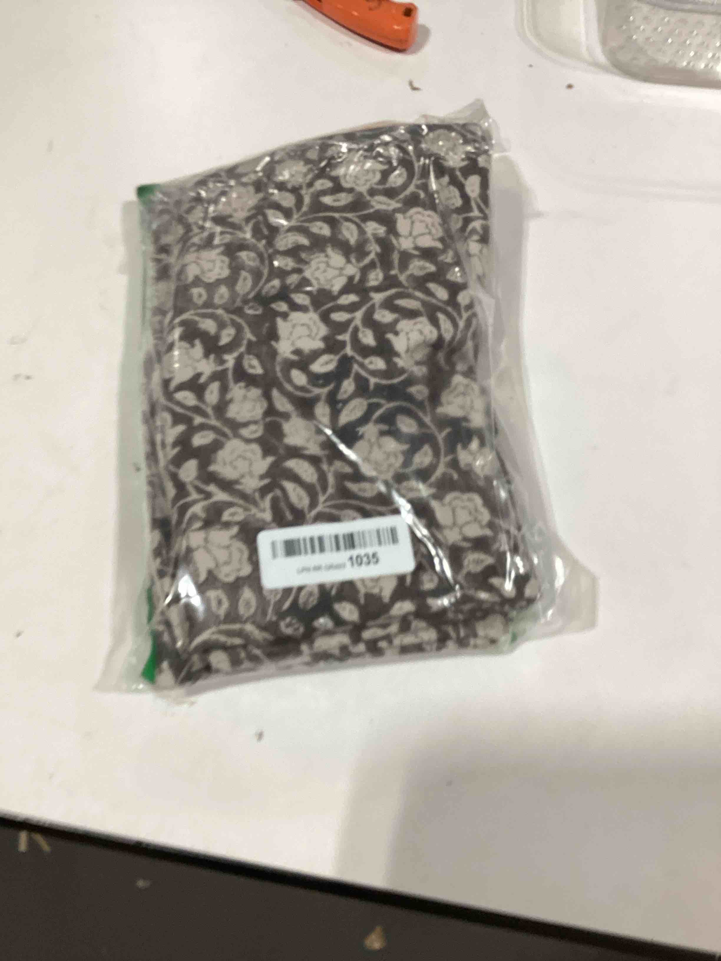 https://s3.amazonaws.com/lotting-images-prod/bidfta/PPE3623657_1761315802685.jpeg