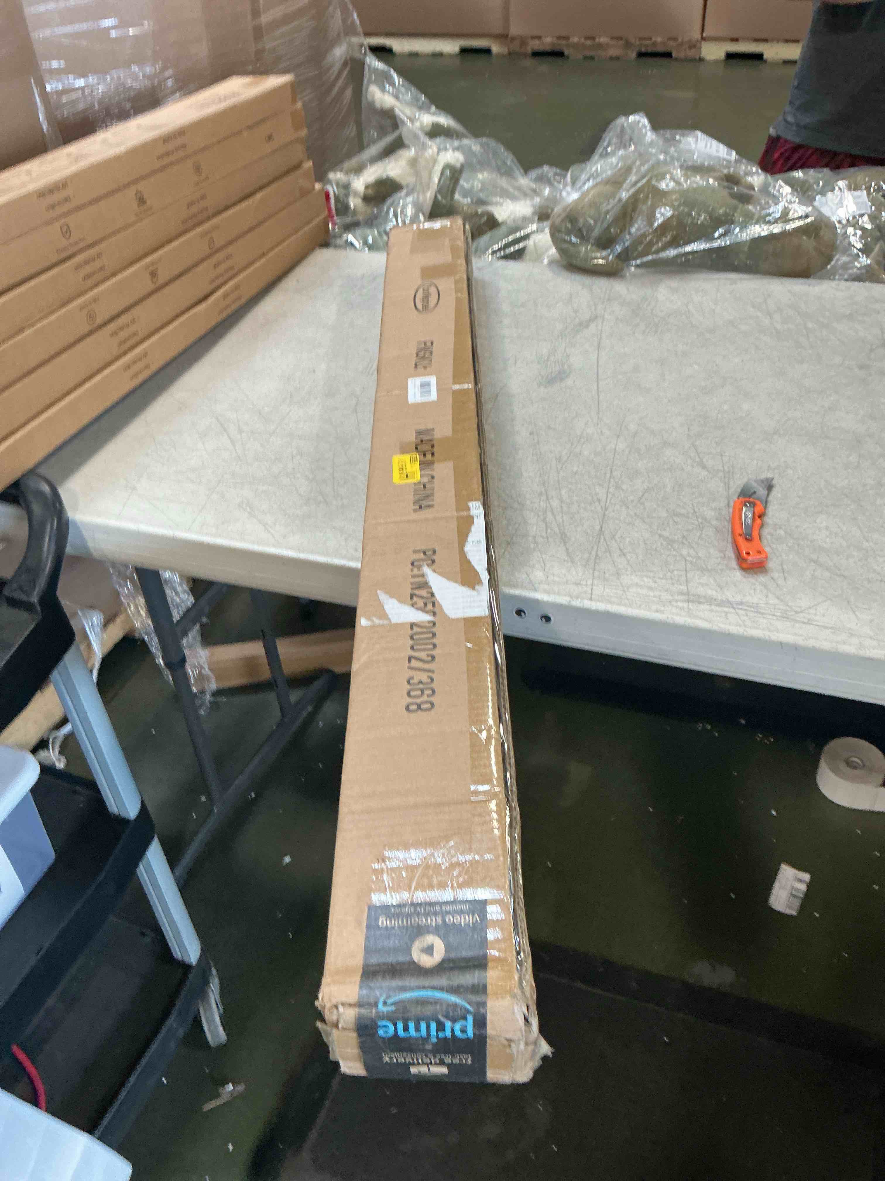 https://s3.amazonaws.com/lotting-images-prod/bidfta/PPE3640630_1753980064729.jpeg