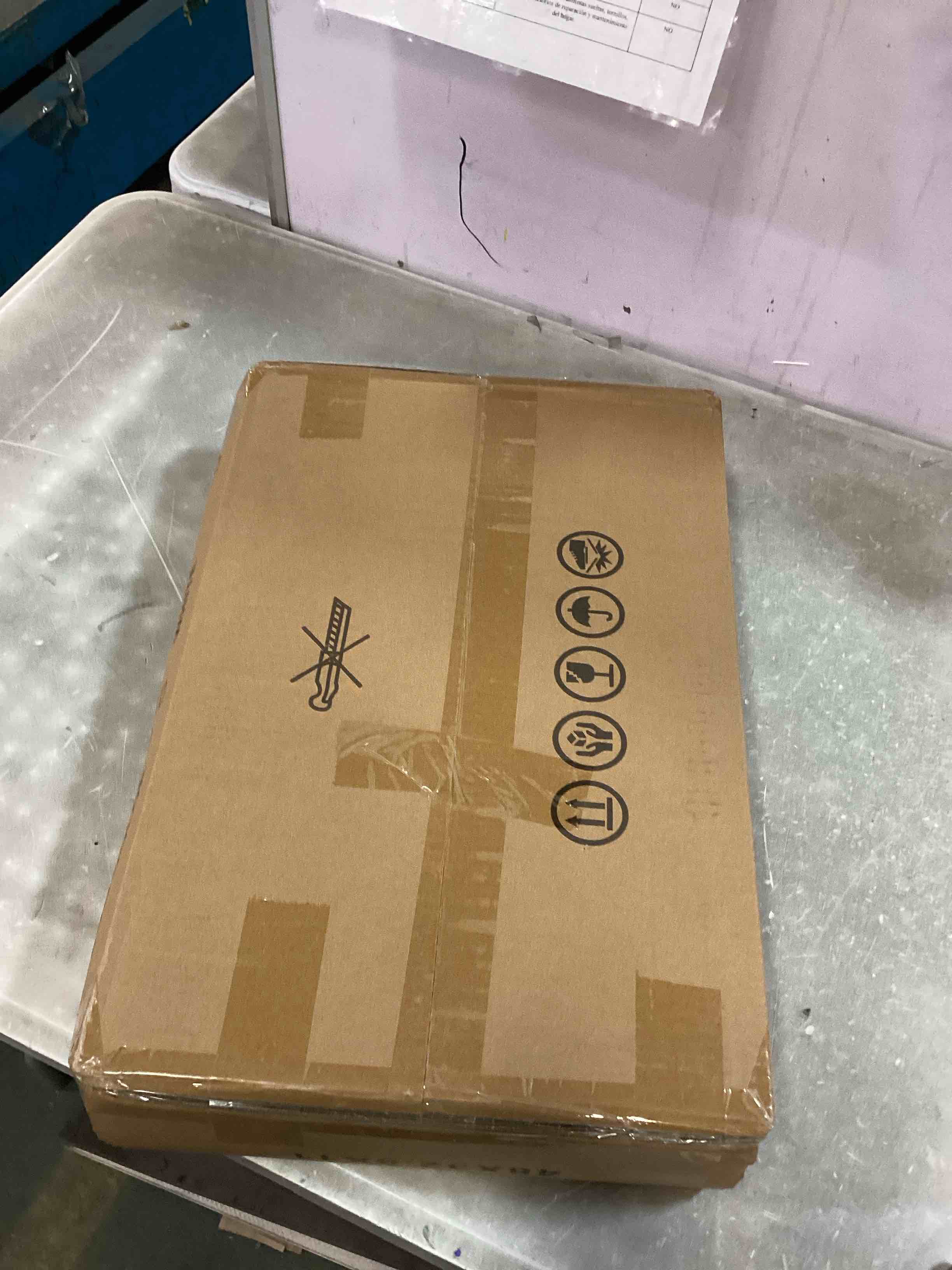 https://s3.amazonaws.com/lotting-images-prod/bidfta/PPE3645482_1753207648027.jpeg