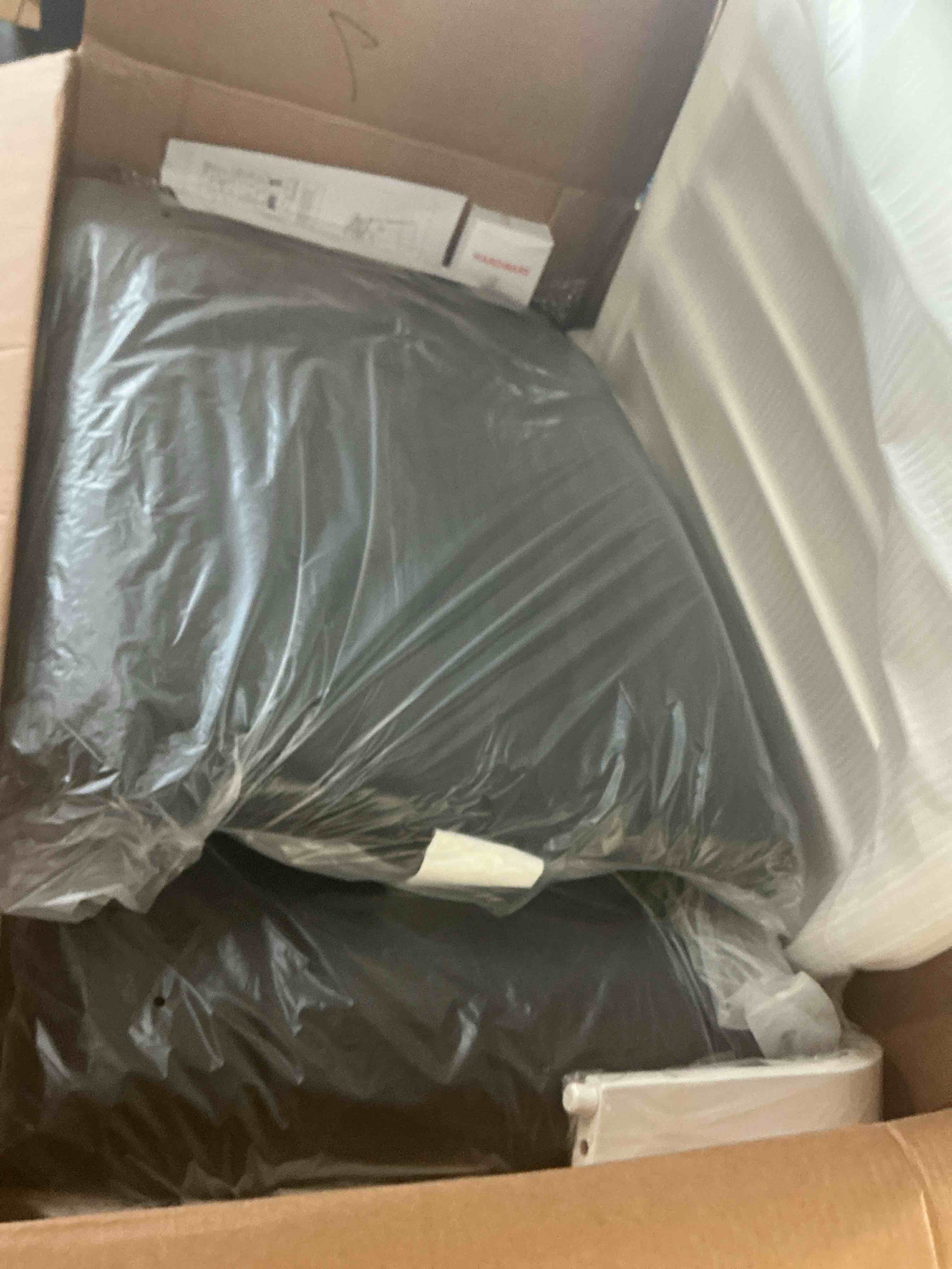 https://s3.amazonaws.com/lotting-images-prod/bidfta/PPE3649571_1753445238274.jpeg