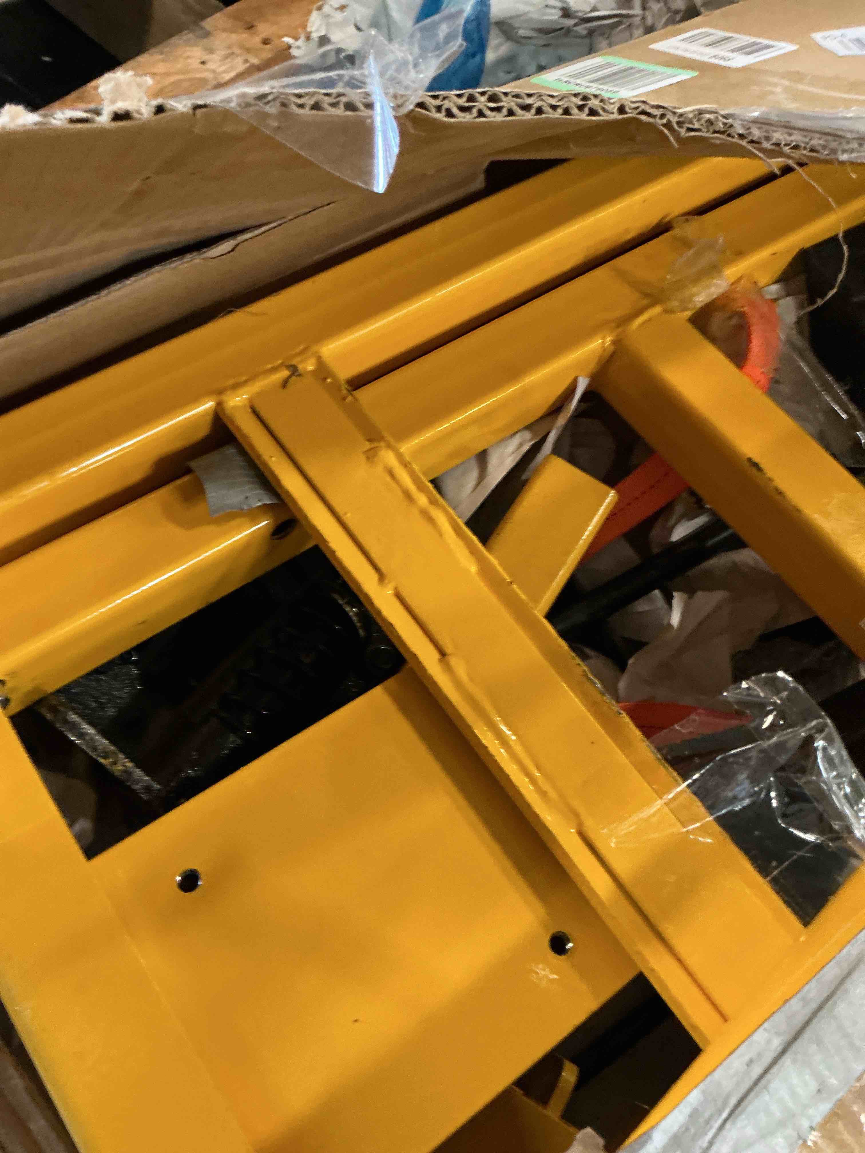 https://s3.amazonaws.com/lotting-images-prod/bidfta/PPE3656661_1755615425009.jpeg