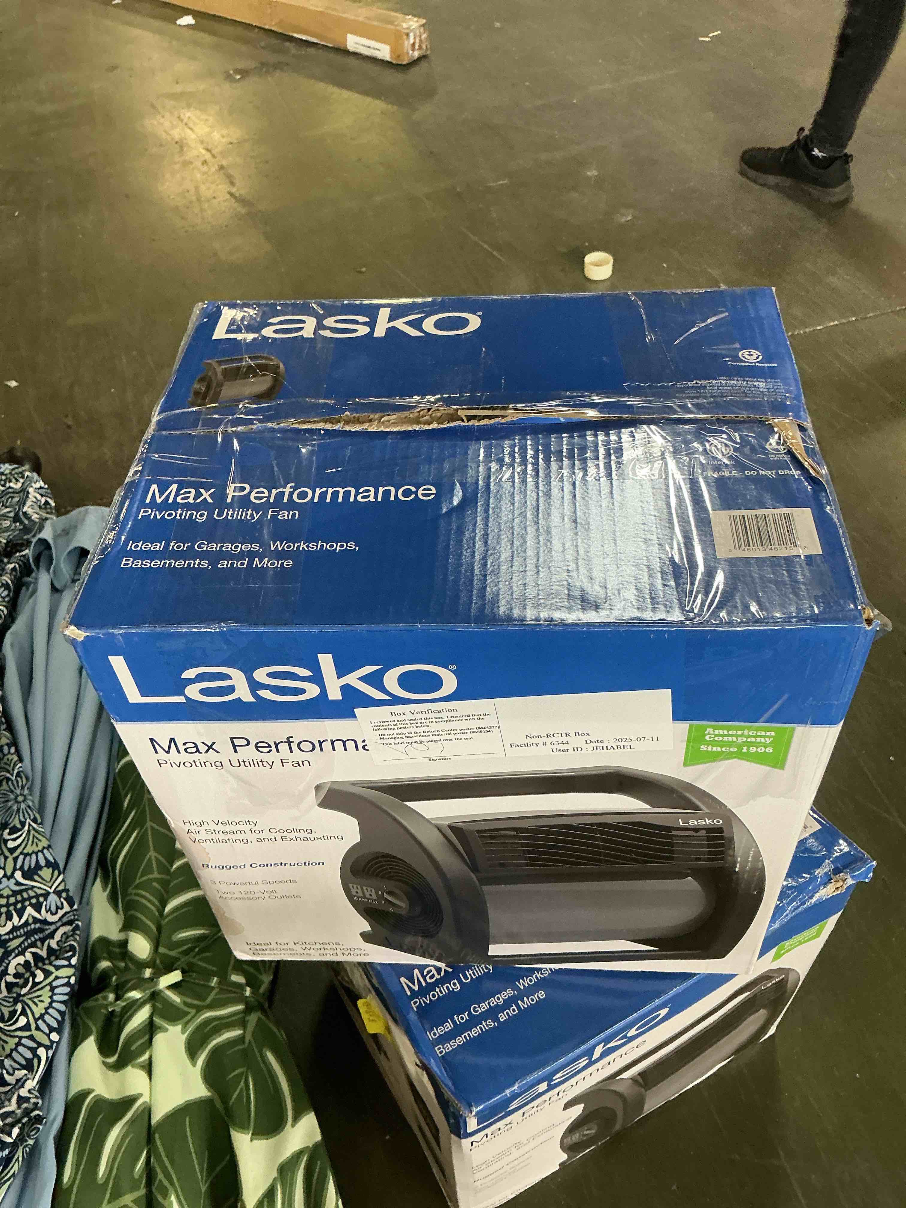https://s3.amazonaws.com/lotting-images-prod/bidfta/PPE3656978_1755874316140.jpeg