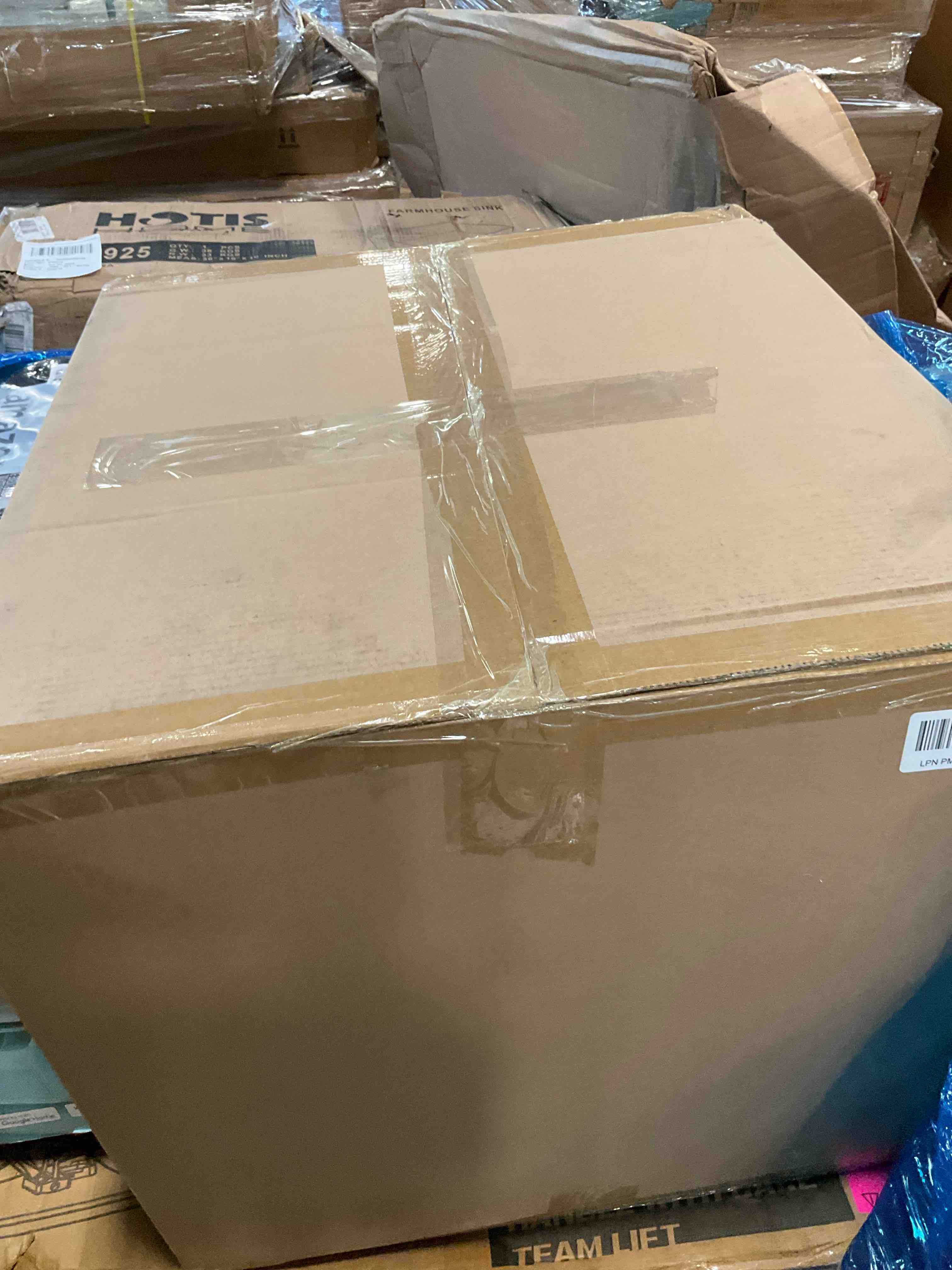 https://s3.amazonaws.com/lotting-images-prod/bidfta/PPE3658052_1750940077902.jpeg