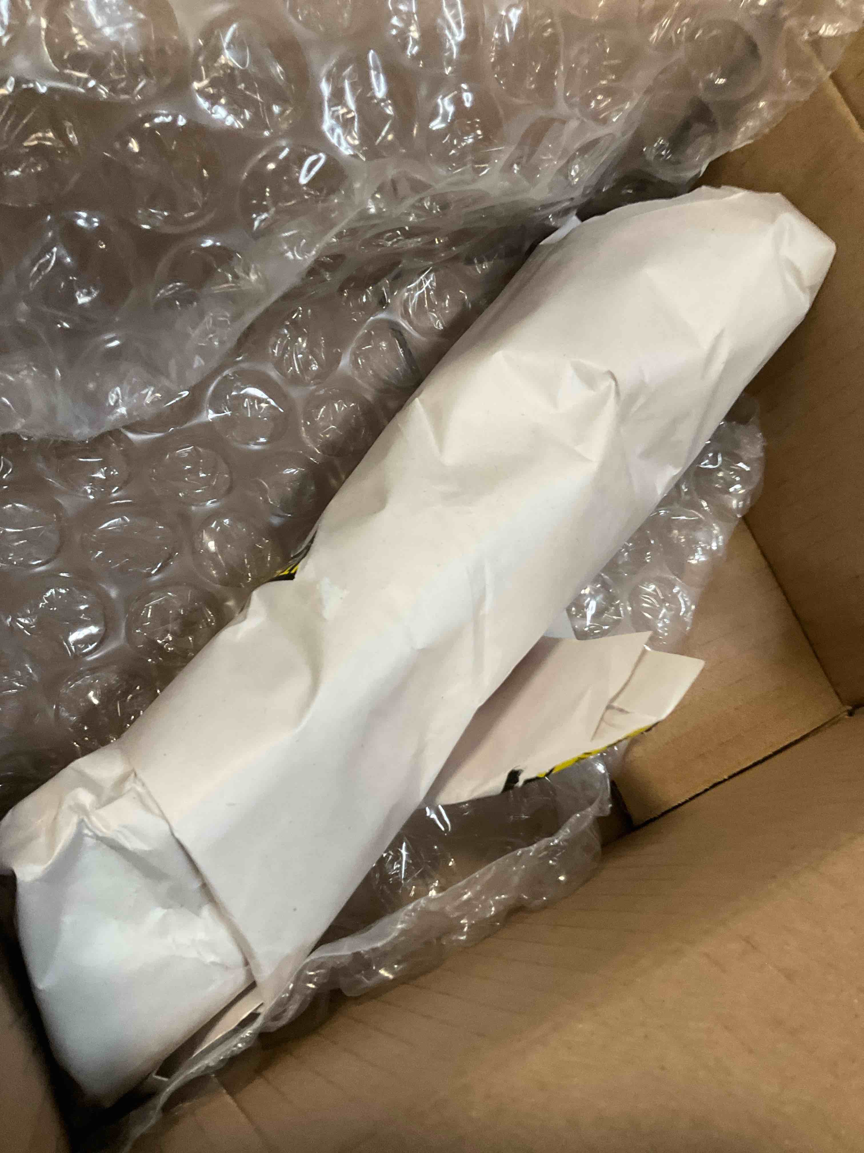 https://s3.amazonaws.com/lotting-images-prod/bidfta/PPE3658277_1751314476337.jpeg