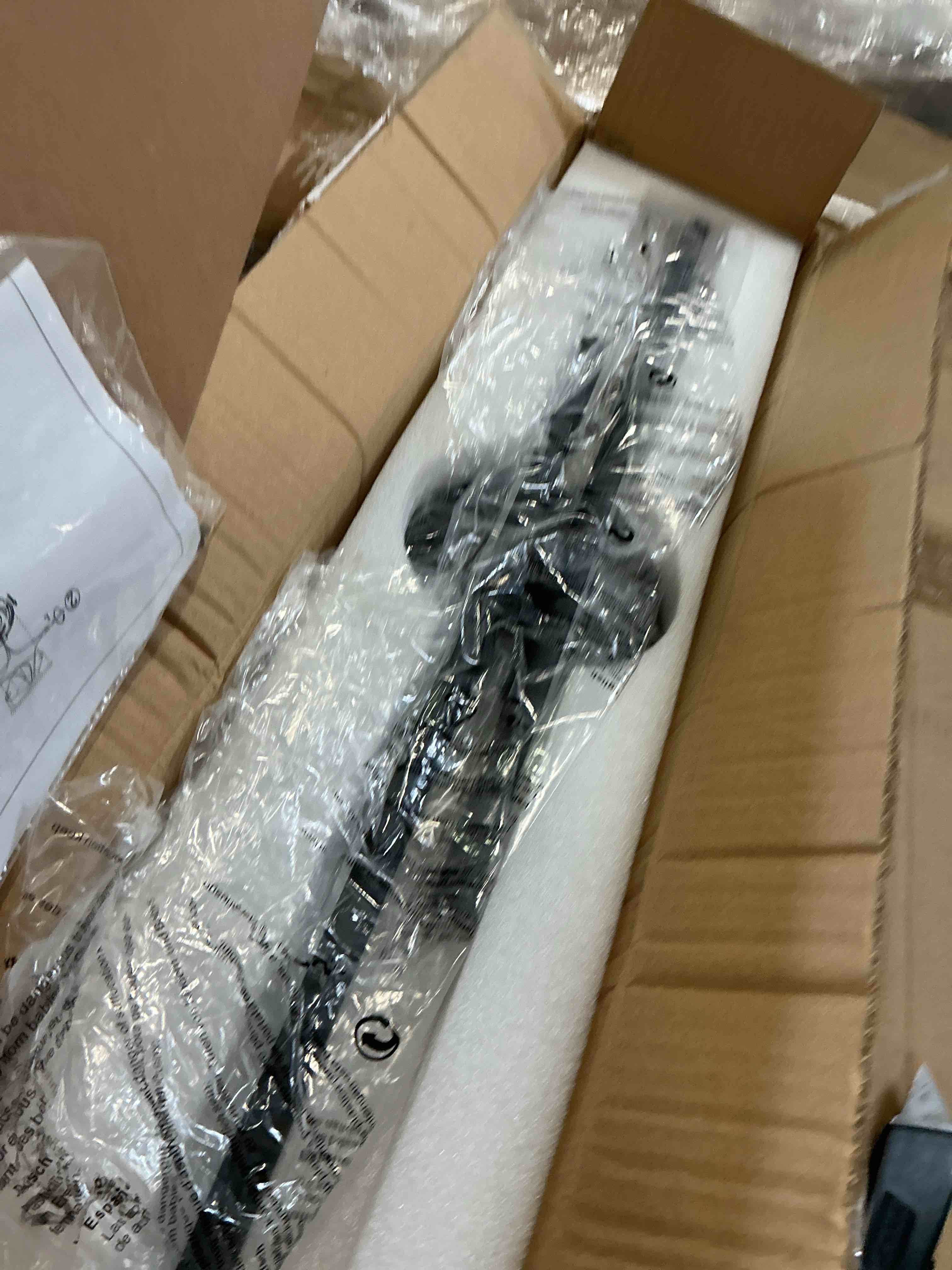 https://s3.amazonaws.com/lotting-images-prod/bidfta/PPE3659194_1752511477169.jpeg