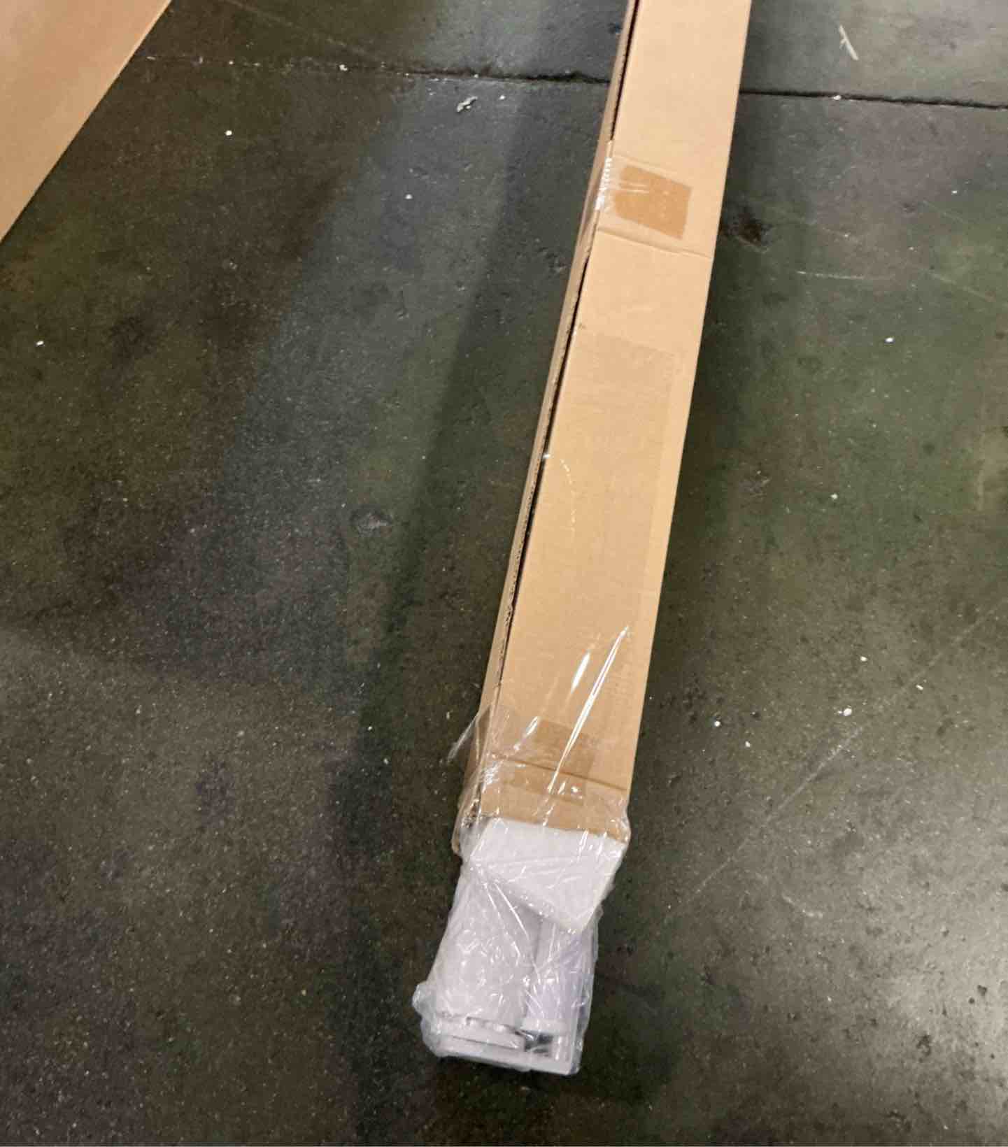 https://s3.amazonaws.com/lotting-images-prod/bidfta/PPE3659632_1753471833110.jpeg
