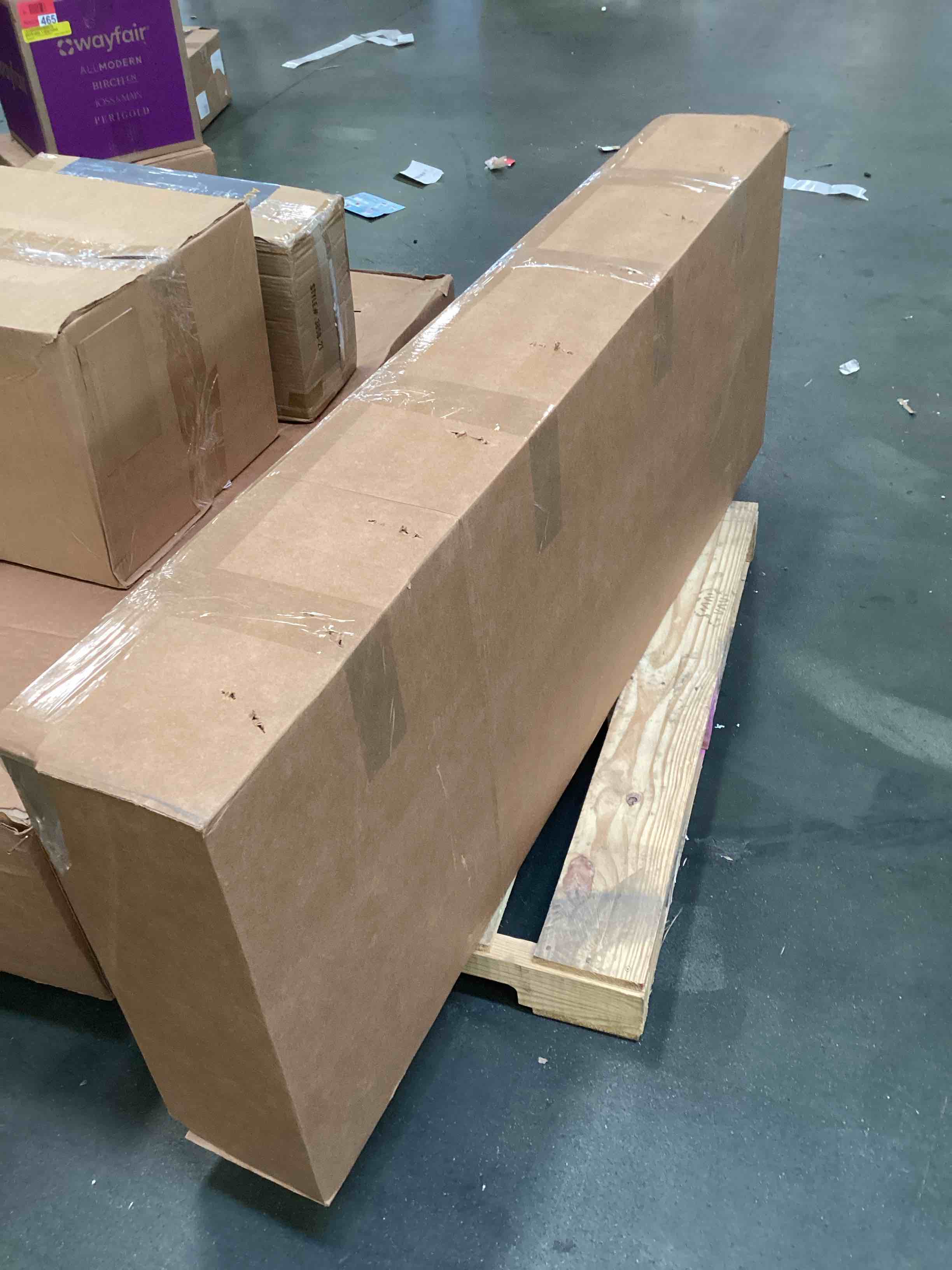 https://s3.amazonaws.com/lotting-images-prod/bidfta/PPE3676006_1748007285365.jpeg