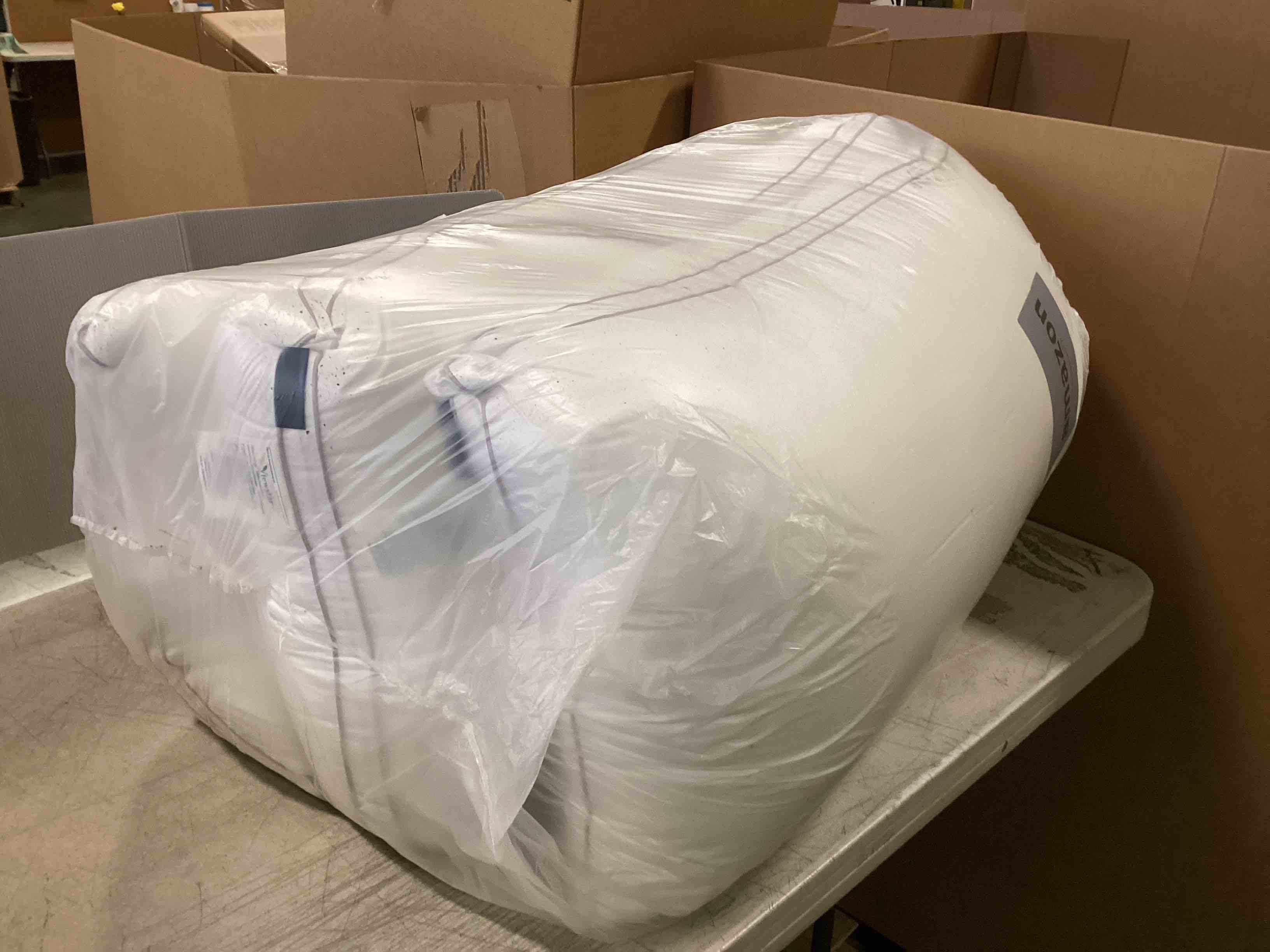 https://s3.amazonaws.com/lotting-images-prod/bidfta/PPE3676067_1748350668206.jpeg