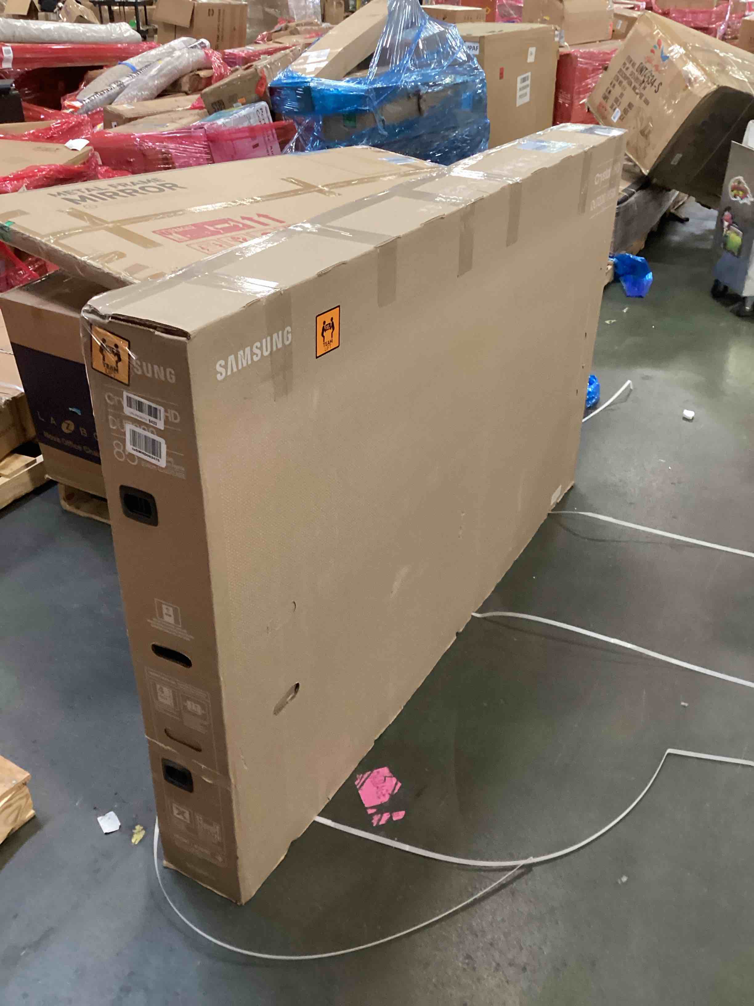 https://s3.amazonaws.com/lotting-images-prod/bidfta/PPE3676726_1749040970888.jpeg