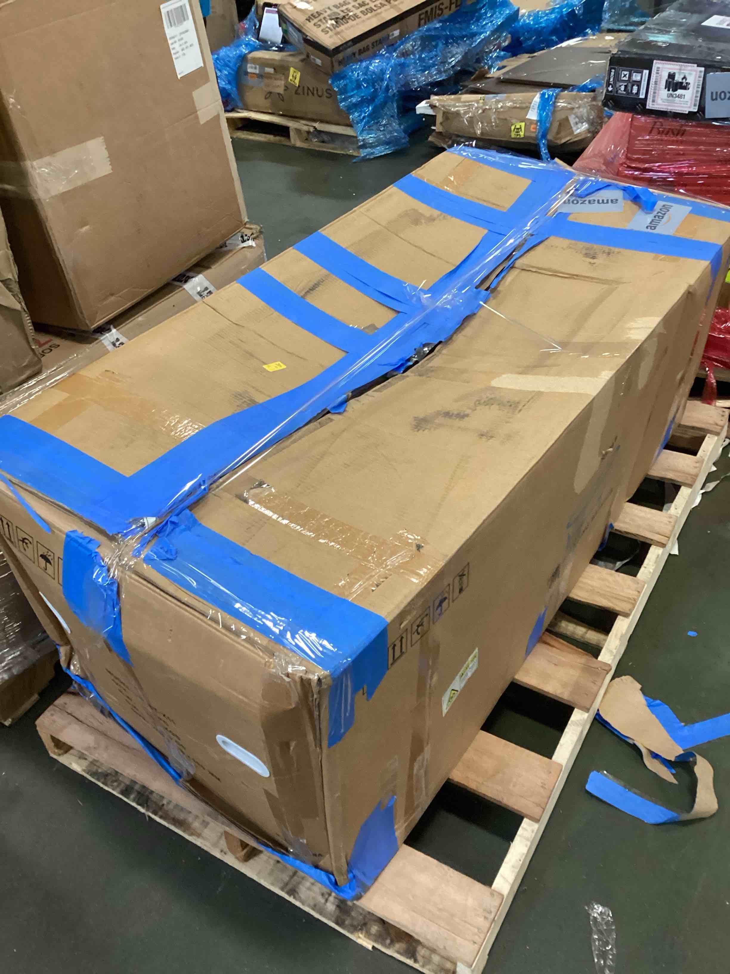 https://s3.amazonaws.com/lotting-images-prod/bidfta/PPE3676895_1749135317804.jpeg