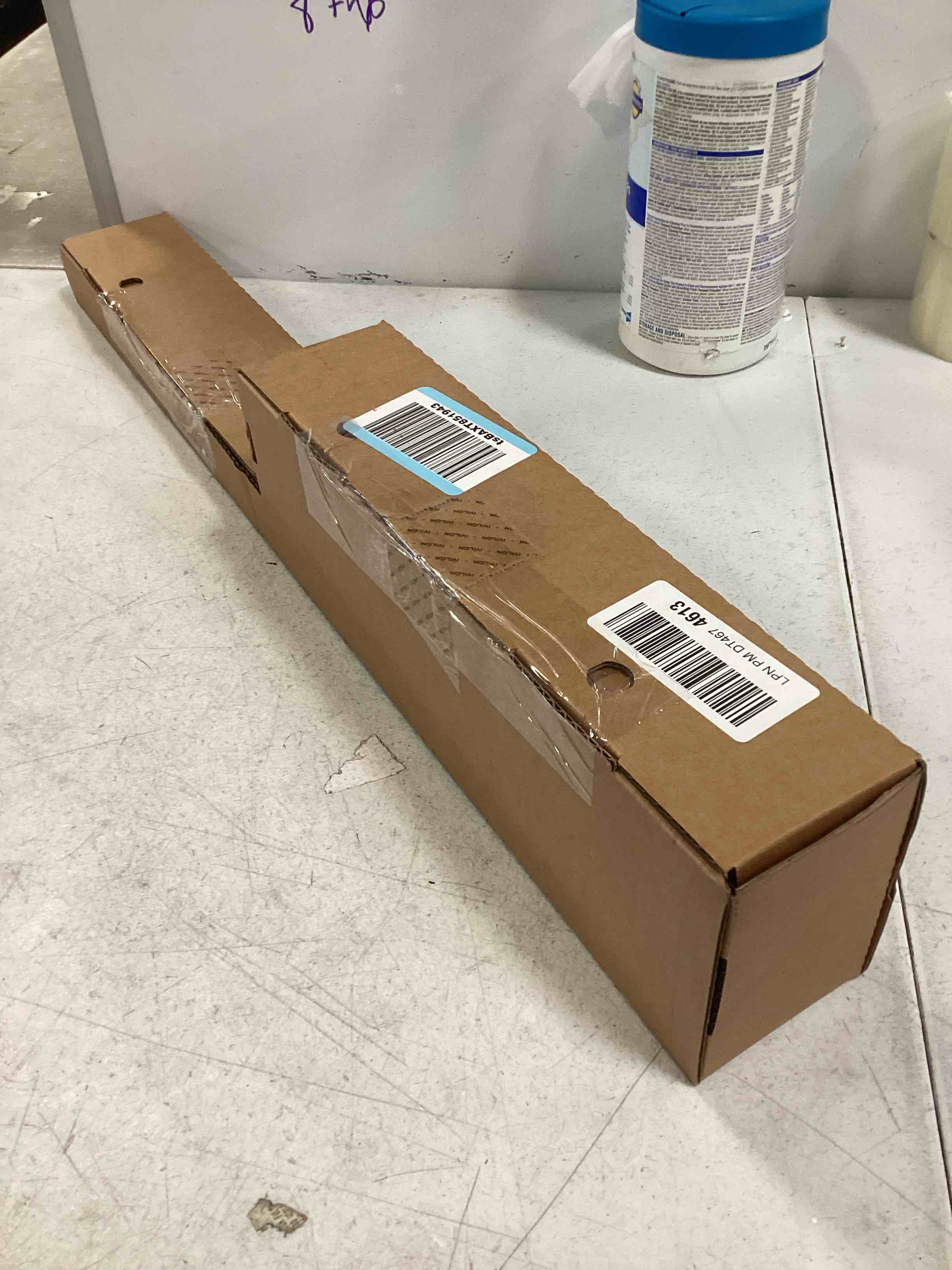 https://s3.amazonaws.com/lotting-images-prod/bidfta/PPE3677016_1749559967427.jpeg