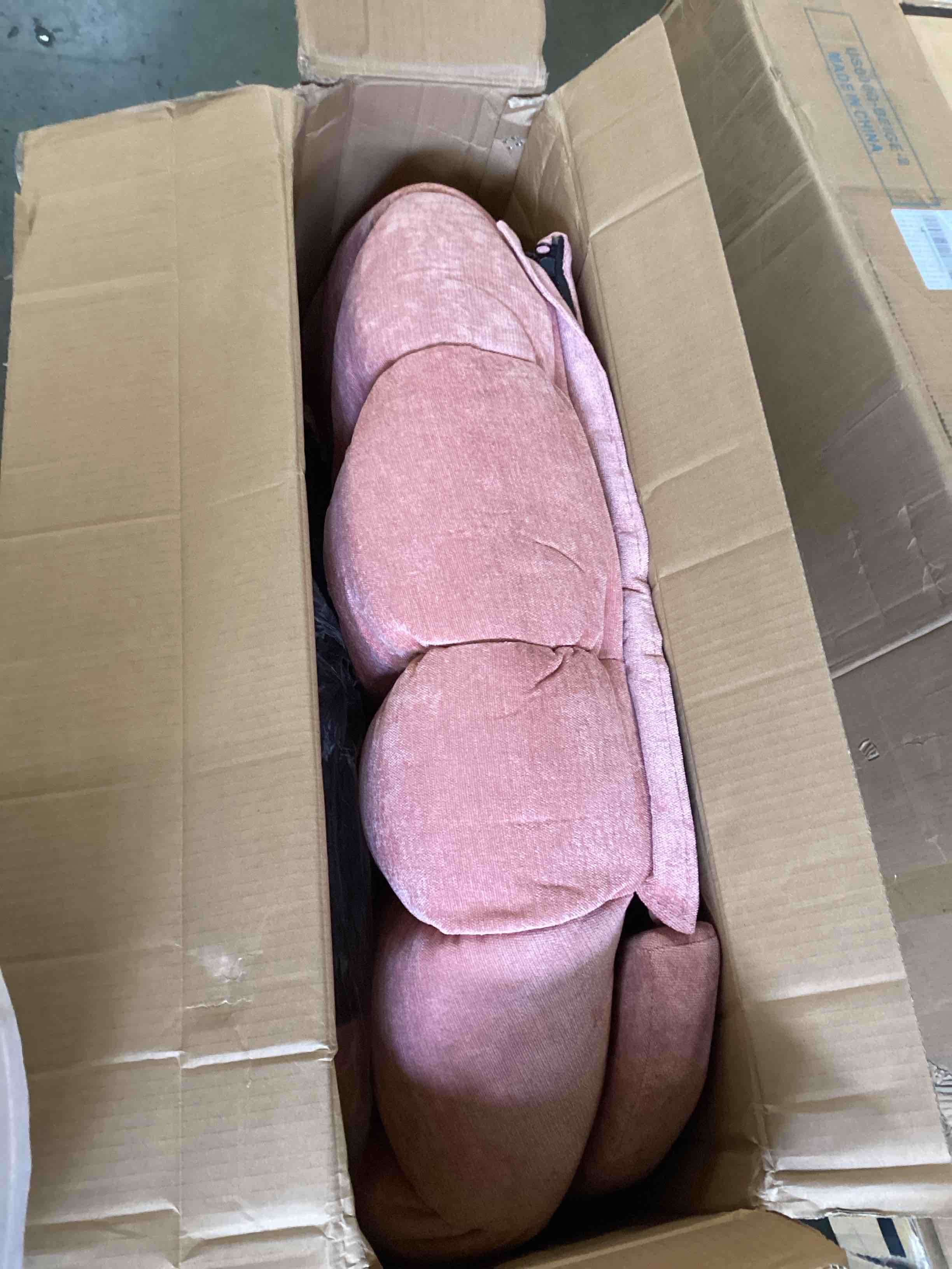 https://s3.amazonaws.com/lotting-images-prod/bidfta/PPE3677559_1750078872000.jpeg