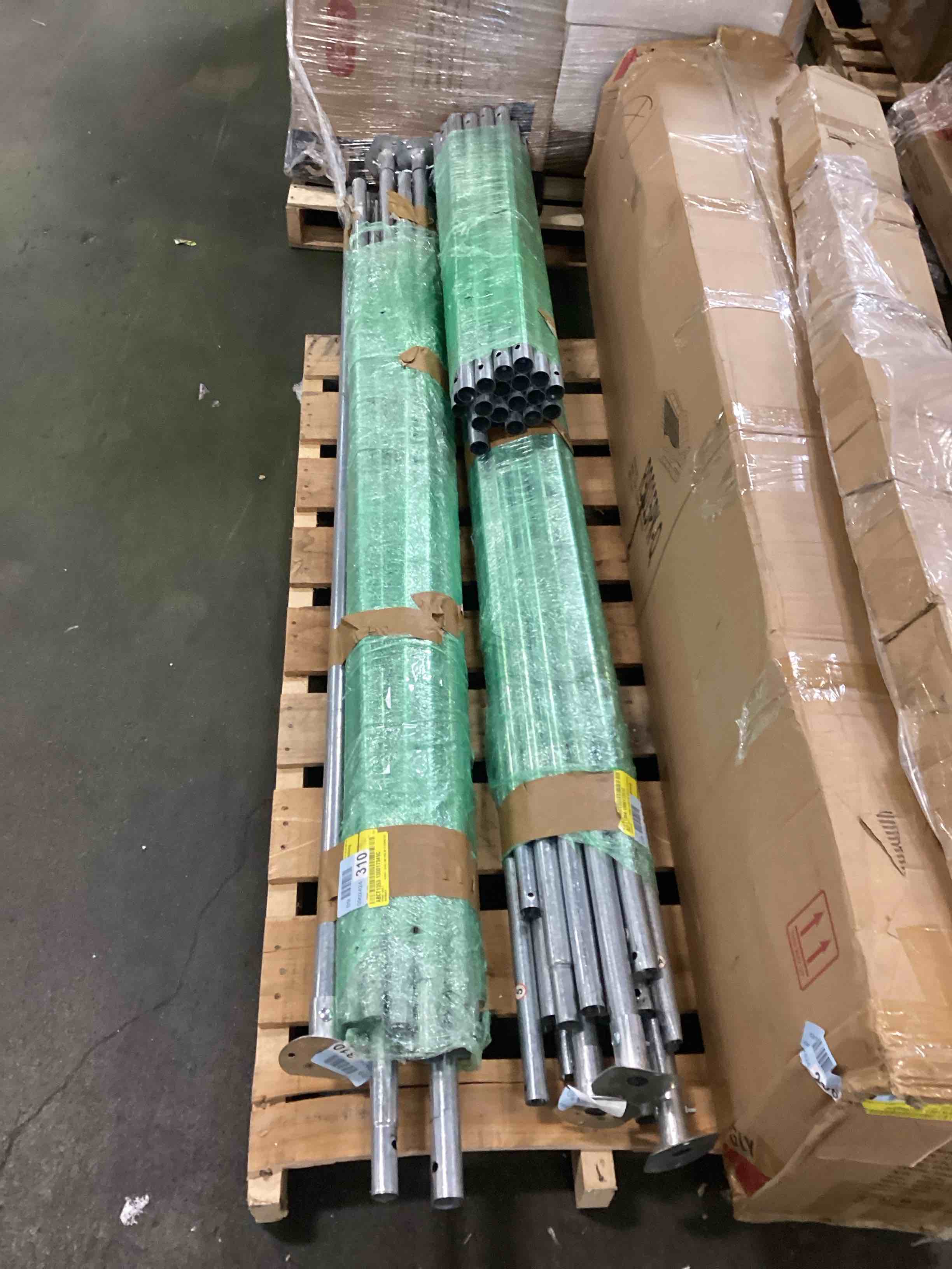 https://s3.amazonaws.com/lotting-images-prod/bidfta/PPE3678189_1751035235237.jpeg
