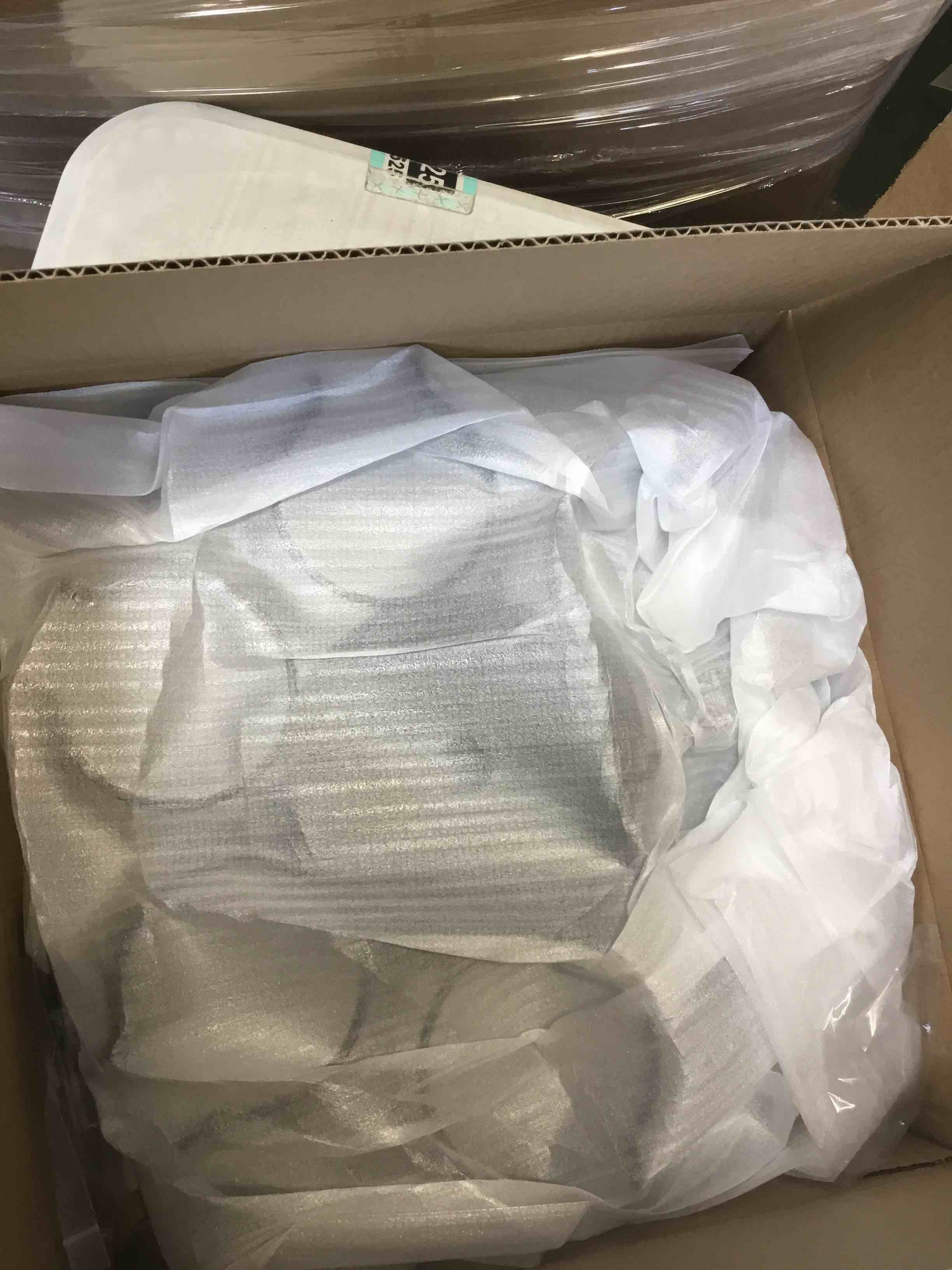 https://s3.amazonaws.com/lotting-images-prod/bidfta/PPE3682613_1749660550680.jpeg