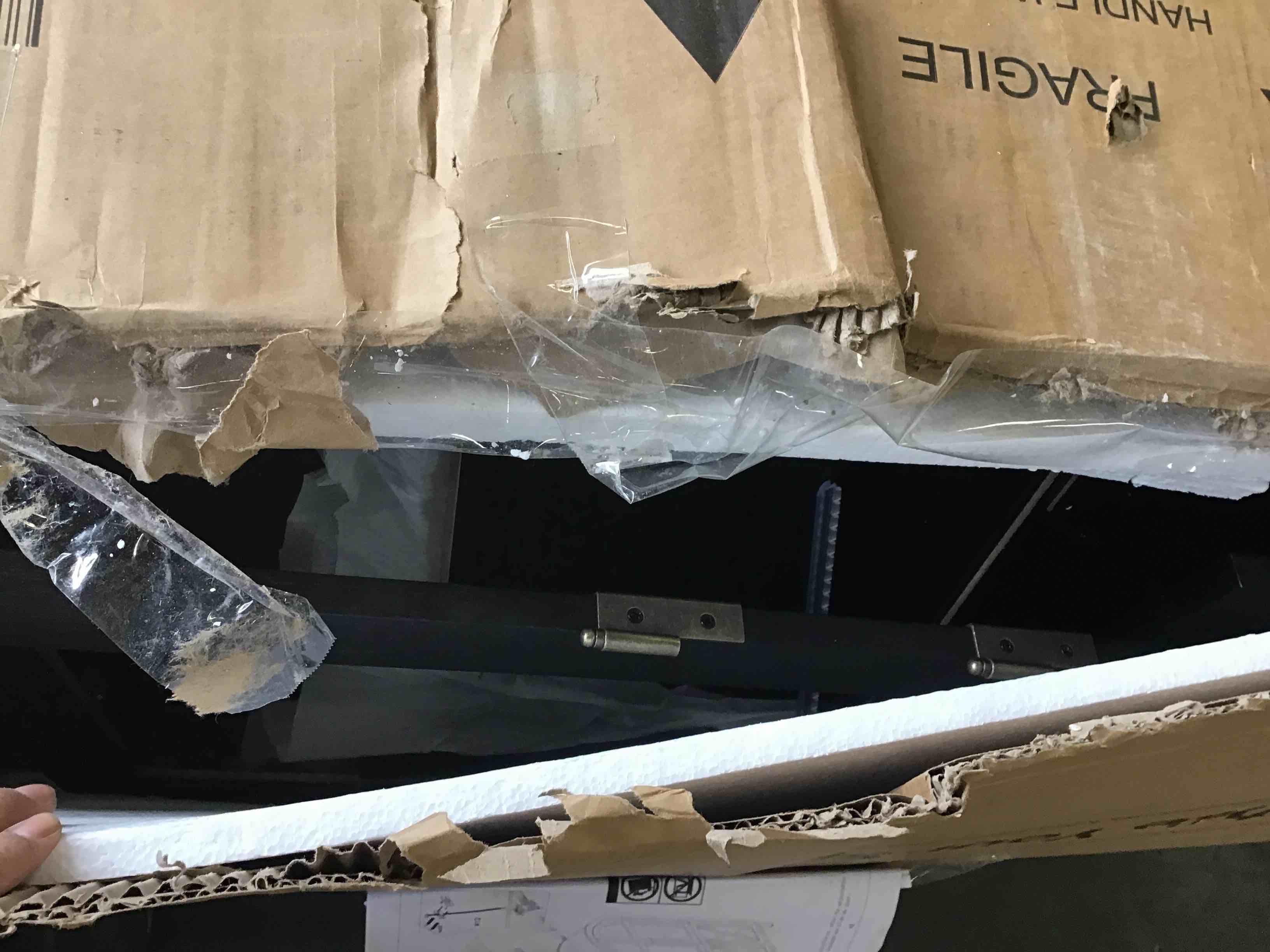 https://s3.amazonaws.com/lotting-images-prod/bidfta/PPE3682761_1749757441405.jpeg