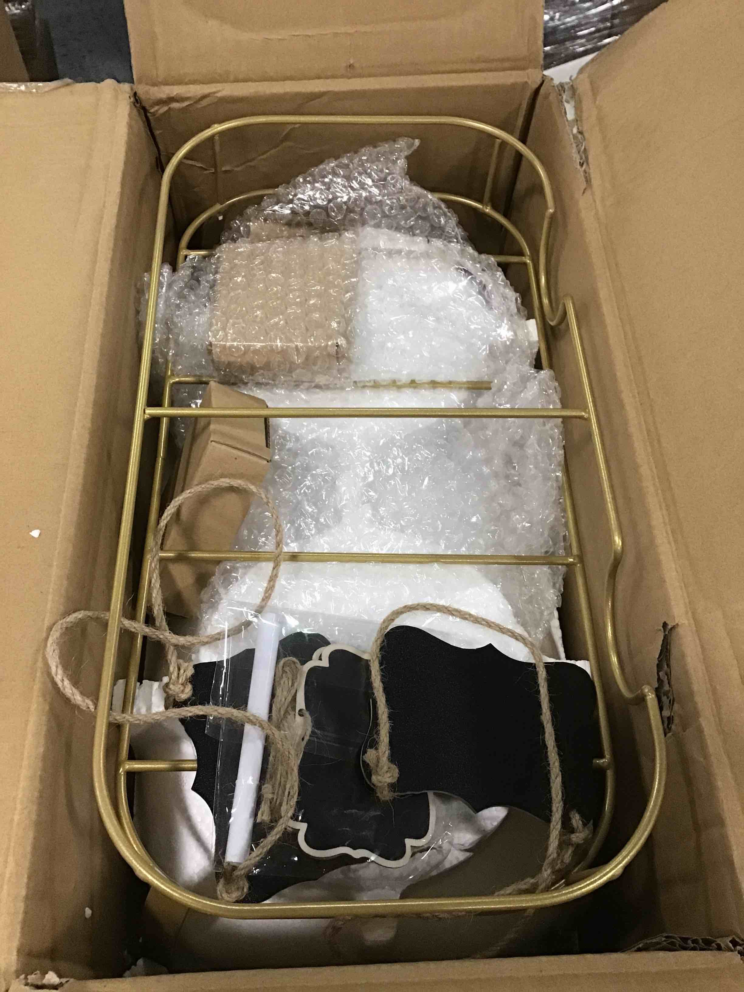 https://s3.amazonaws.com/lotting-images-prod/bidfta/PPE3685233_1747409349096.jpeg